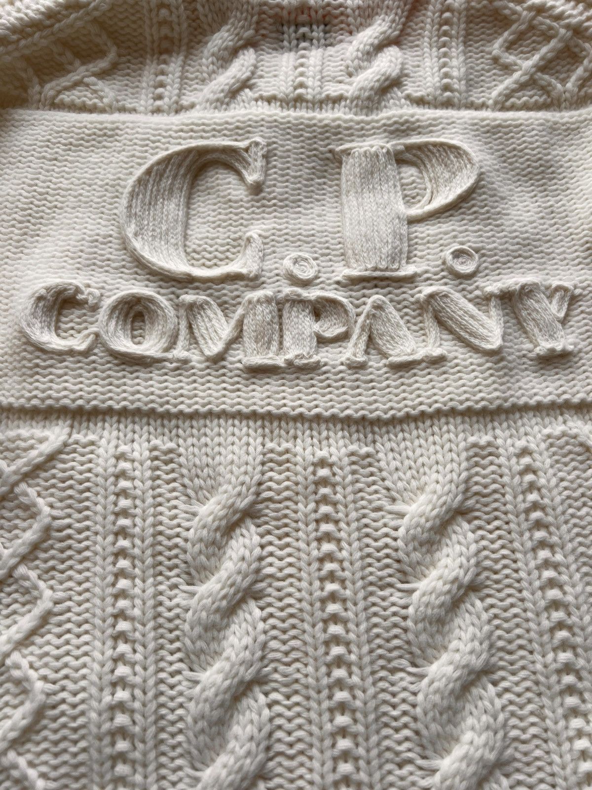 C.P. Company L C.P. Company Cable Knit Sweater Off White pullover jumper Size US L / EU 52-54 / 3 - 8 Thumbnail