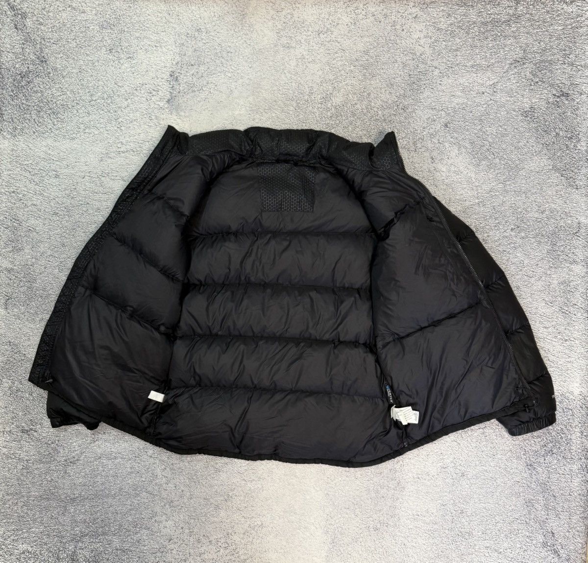The North Face The North Face Nuptse Nevero 700 Down Jacket Men L Pertex Size US L / EU 52-54 / 3 - 17 Thumbnail
