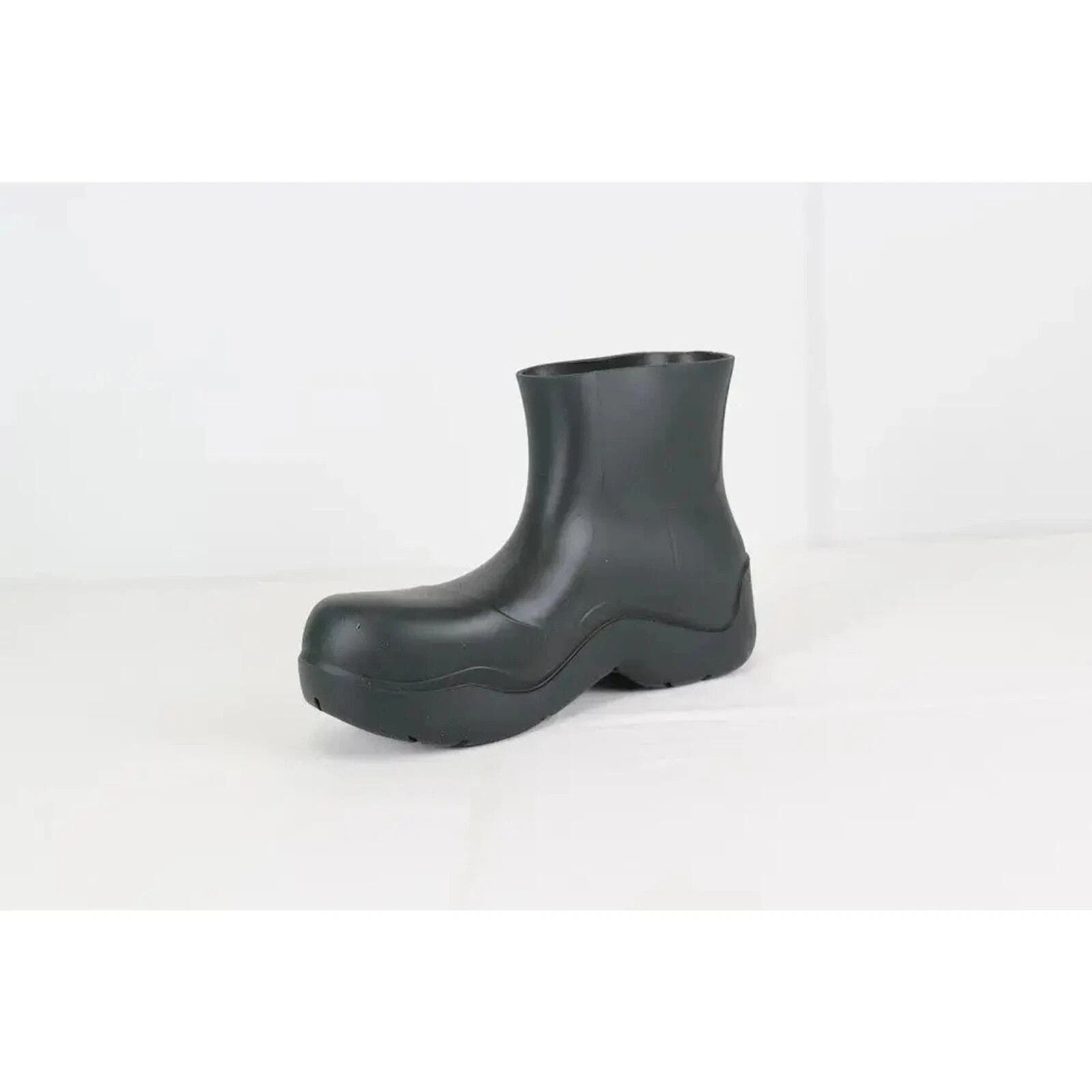 Bottega Veneta o1rshd1 Q:2 / Puddle Ankle Boots in Camping Size US 8 / EU 41 - 9 Thumbnail