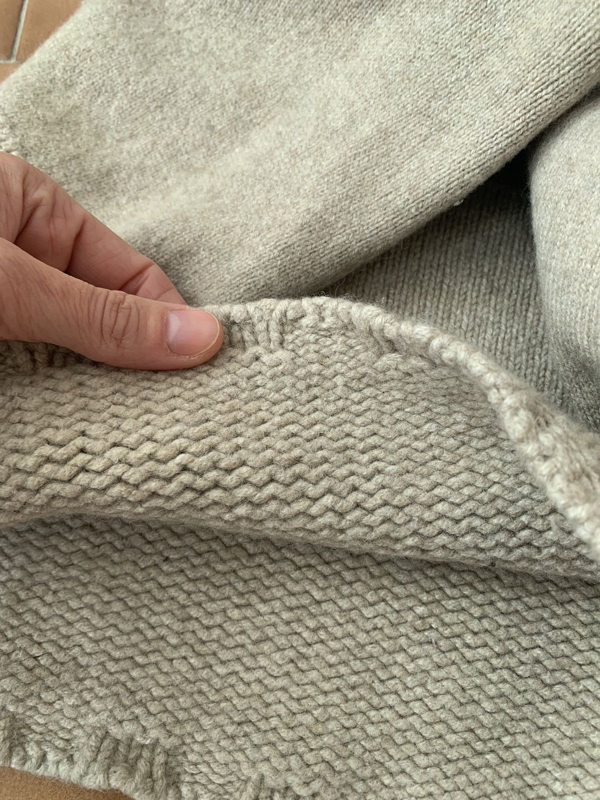 Valentino Valentino Beige Chunky Knit – Cashmere, Angora & Wool Blend Size S / US 4 / IT 40 - 7 Thumbnail