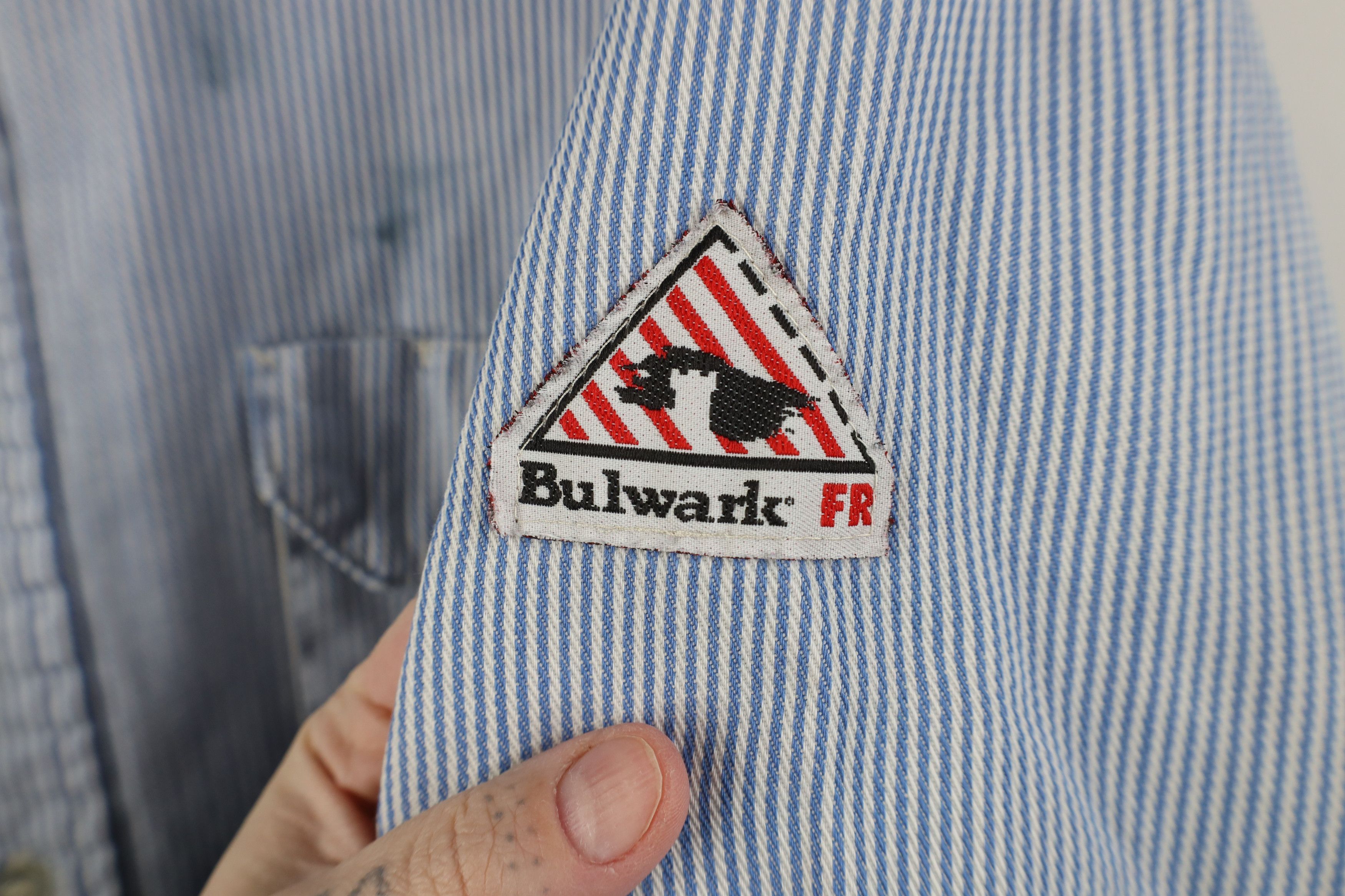 Vintage Bulwark FR Resistant Hickory Striped Button Shirt Workwear Size US L / EU 52-54 / 3 - 4 Thumbnail