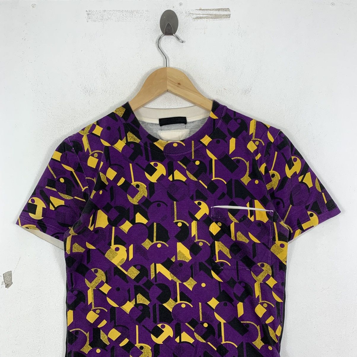Prada PRADA All Over Print Pocket Short Sleeve Tshirt Size US XS / EU 42 / 0 - 3 Thumbnail