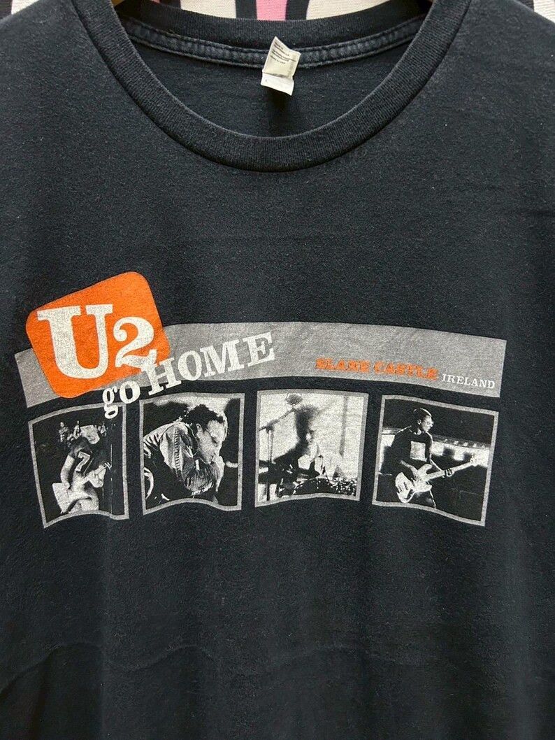 Band Tees Vintage 2000s U2 Band tshirt size L Size US L / EU 52-54 / 3 - 3 Thumbnail