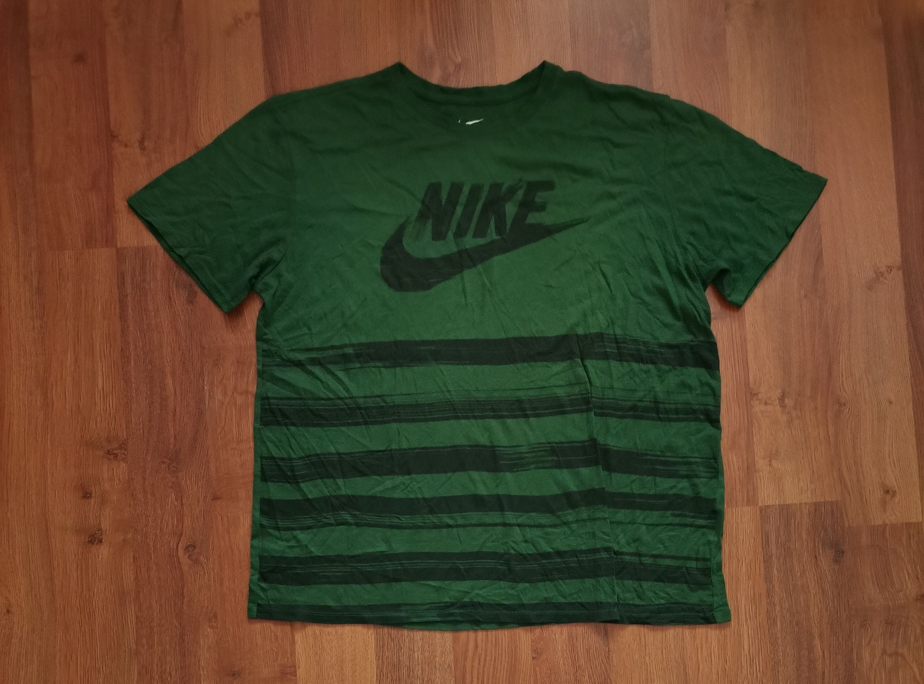 Nike Nike Tee Size US XL / EU 56 / 4 - 1 Thumbnail