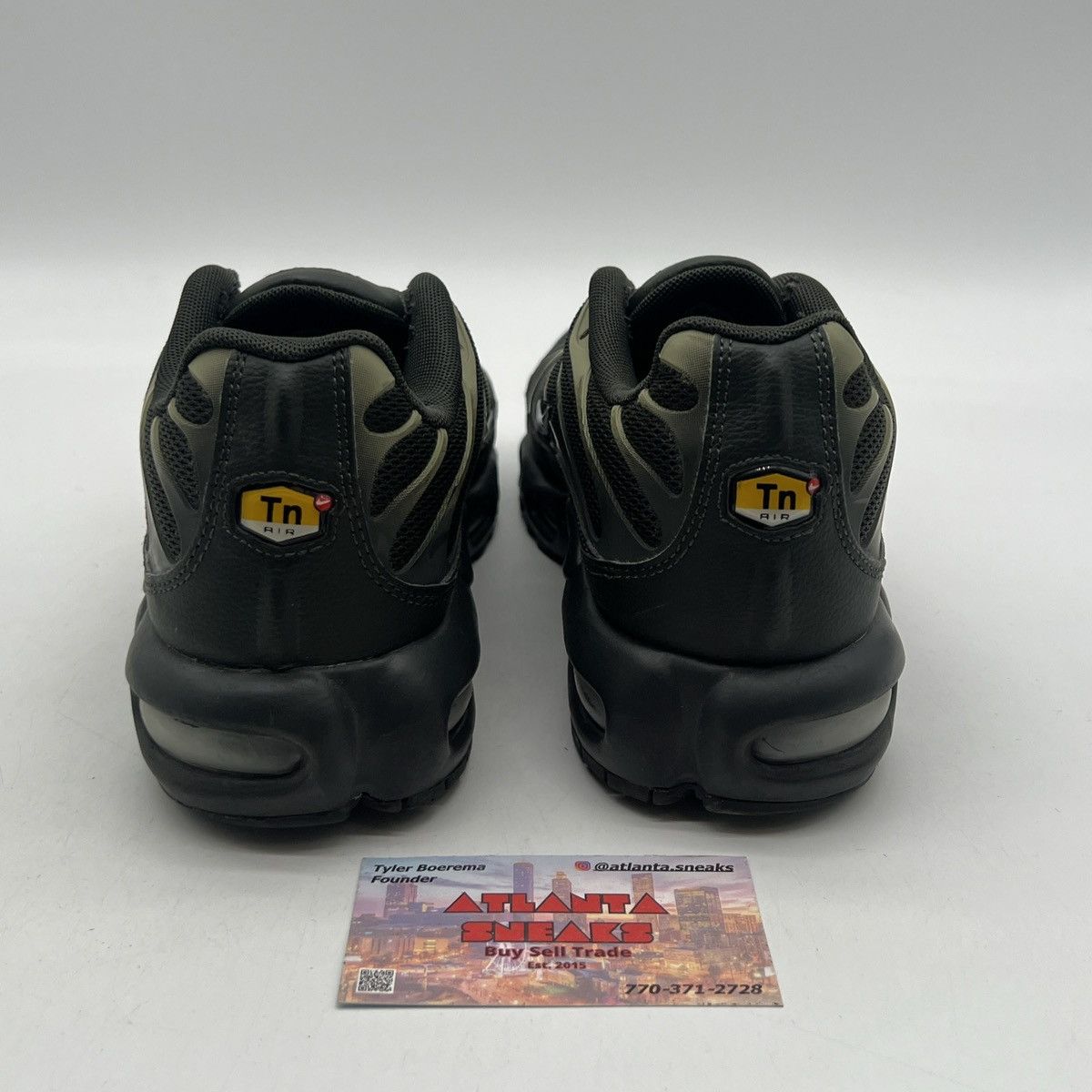 Nike Air max plus sequoia green Size US 9 / EU 42 - 3 Thumbnail