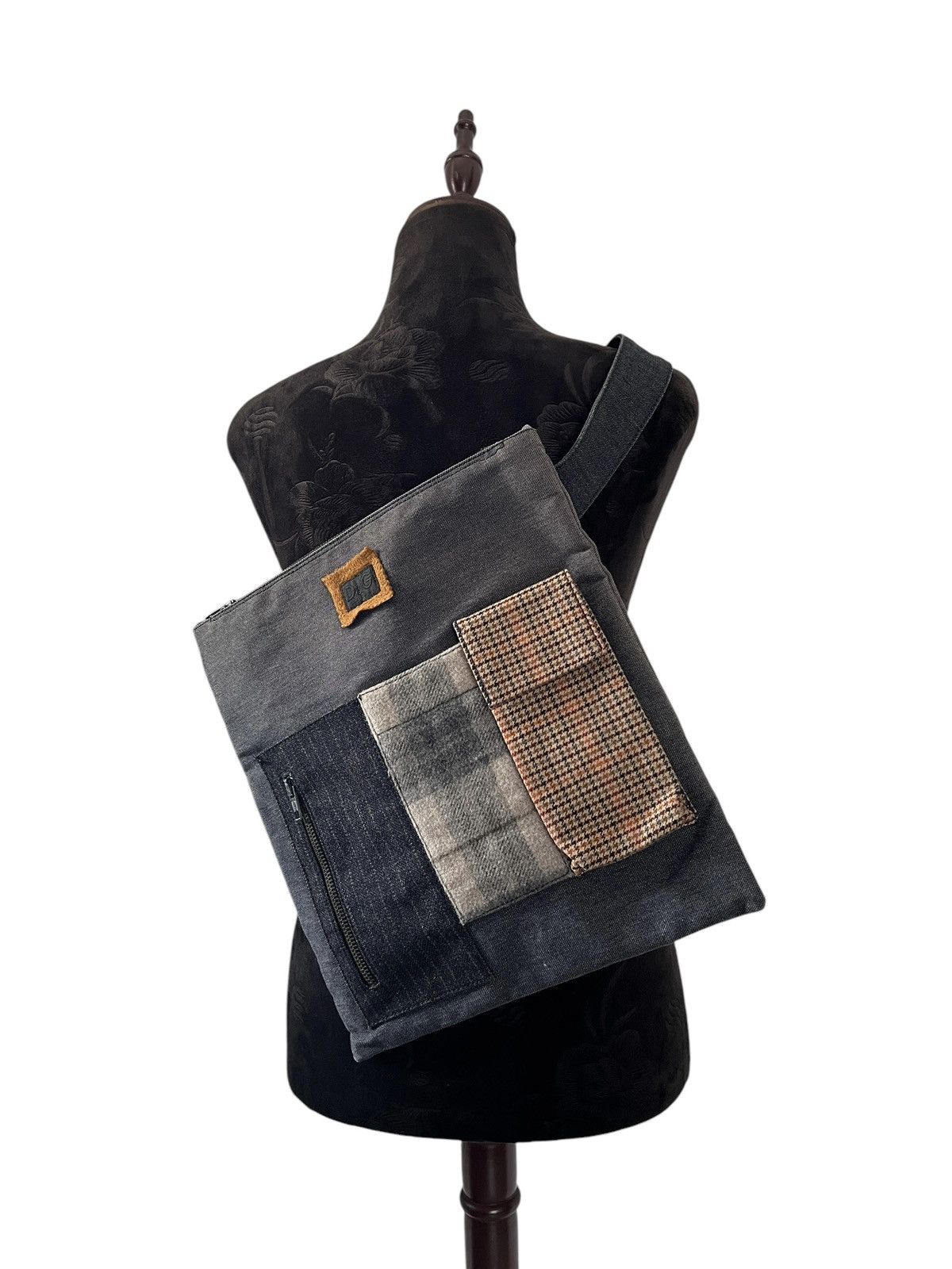 Dolce & Gabbana Rare 1980s Dolce & Gabbana Multipocket Crossbody Bag Size ONE SIZE - 21 Thumbnail
