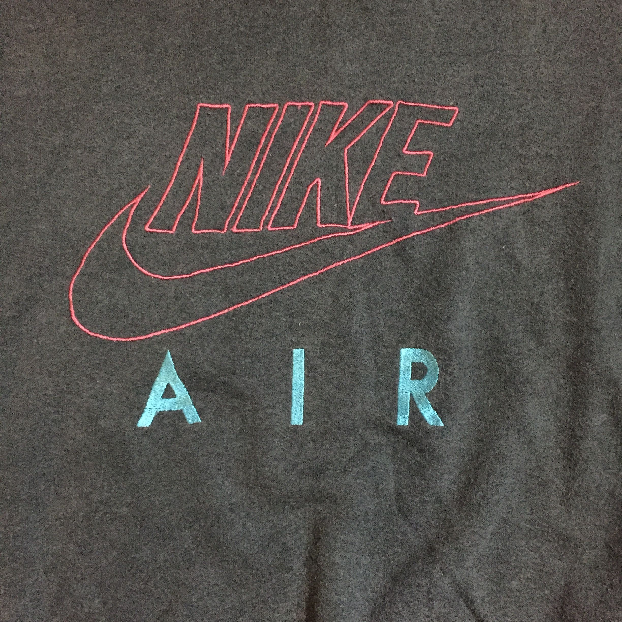 Nike Vintage 90s Faded Nike Air Embroidered Sweatshirts Size US L / EU 52-54 / 3 - 2 Thumbnail