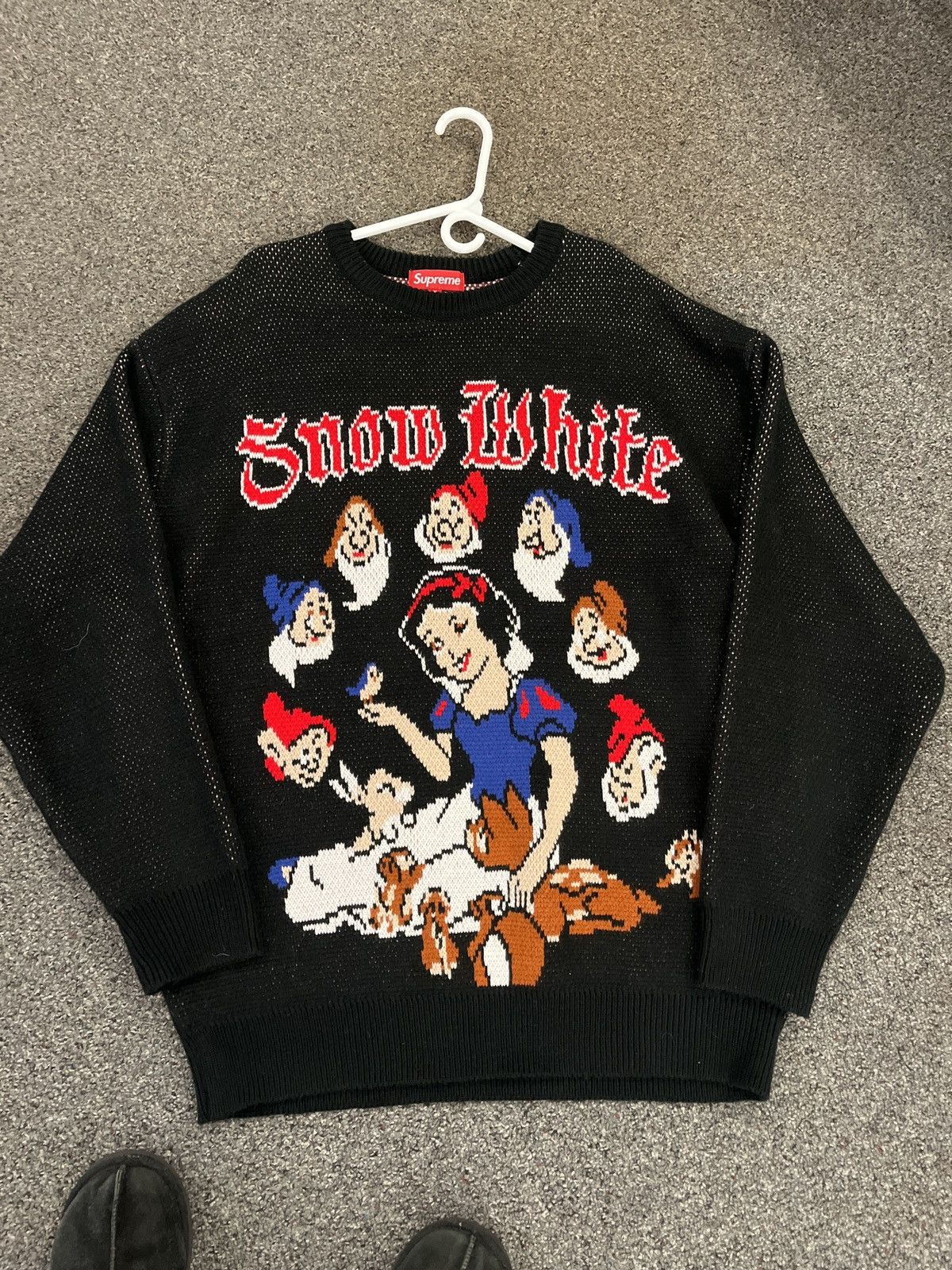 Supreme snow white sweater