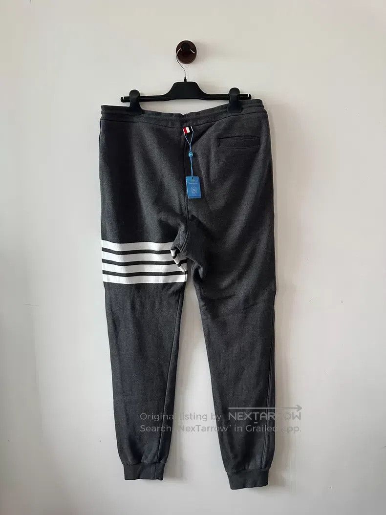 Thom Browne Thom Browne size 5 Dark gray knitted sweatpants Size US 30 / EU 46 - 2 Thumbnail