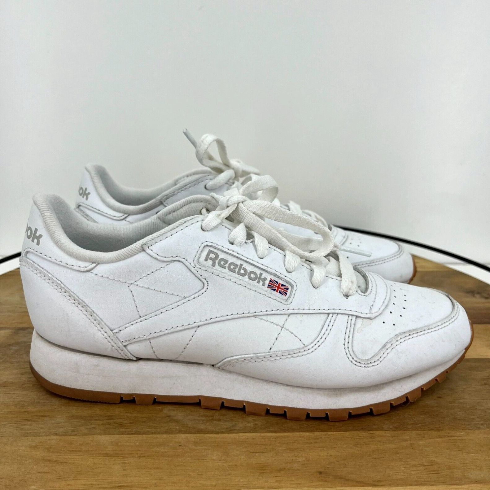 Reebok Reebok Women's Classic 059503 White Athletic Sneaker Shoes Size ...