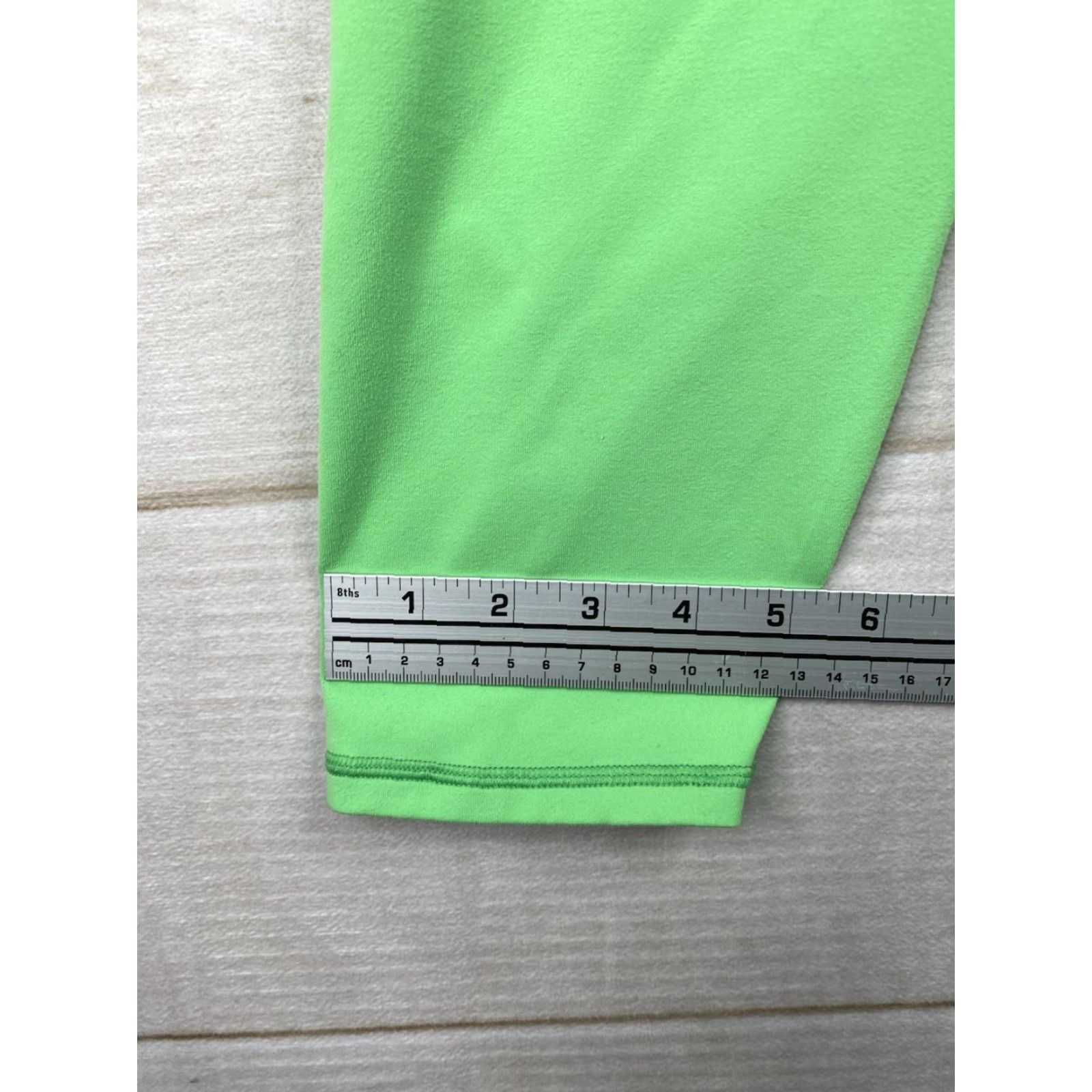 Fabletics Fabletics Leggings PowerHold Women 1X XXL Green Hi Waisted Crop Pocket Athletic Size 40" / US 18 - 7 Thumbnail