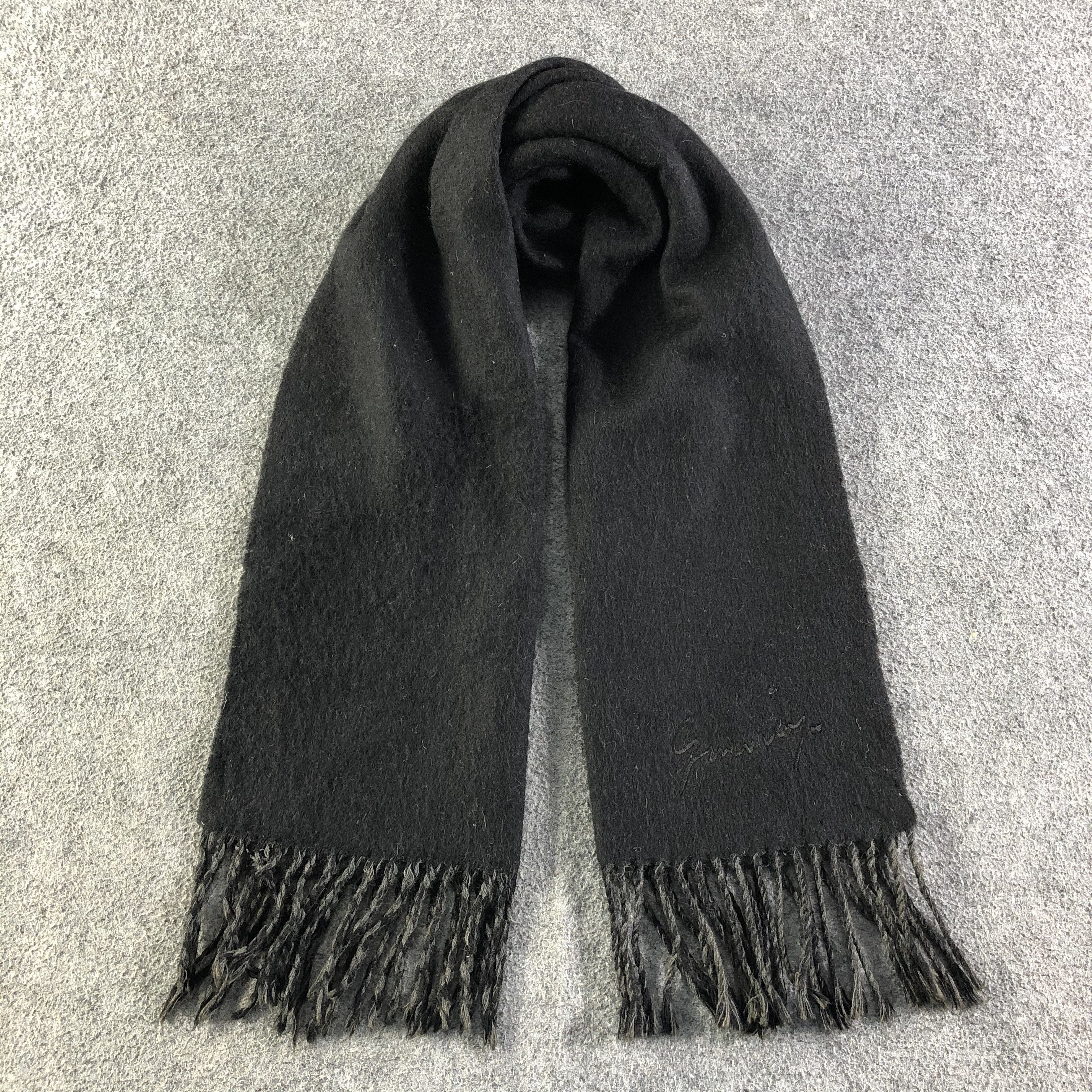 Vintage Givenchy Scarf / Muffler / Neckwear P351 Size ONE SIZE - 1 Thumbnail