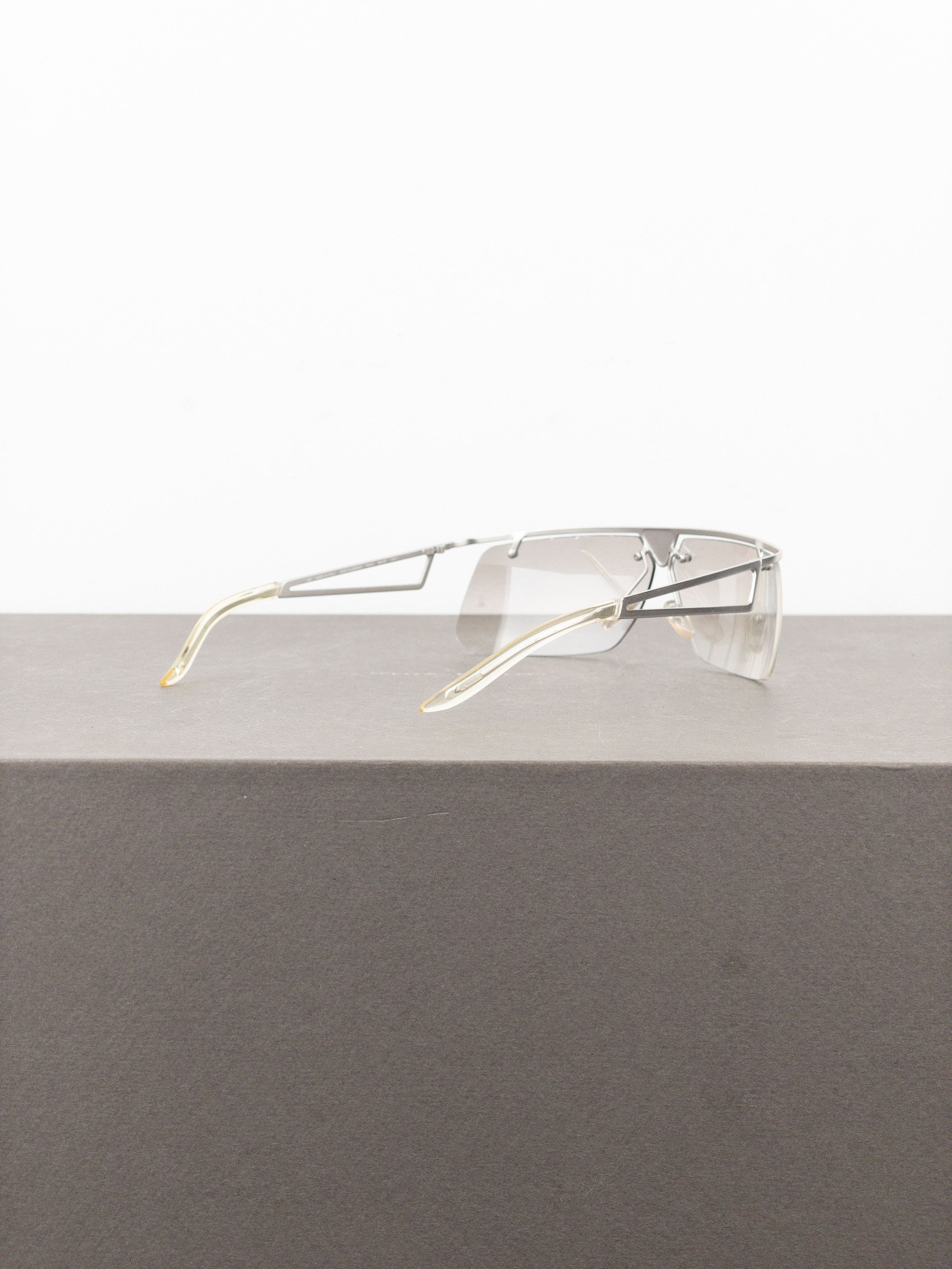 Dior Dior 2000s ‘Clubbing’ Rimless Wrap Mask Shield Sunglasses Size ONE SIZE - 6 Thumbnail