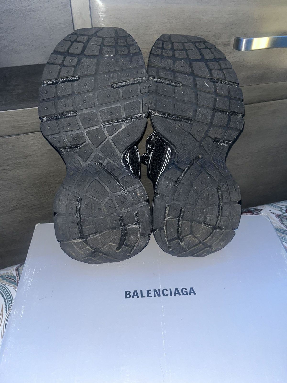 Balenciaga Balenciaga 3XL Size US 11.5 / EU 44-45 - 4 Thumbnail