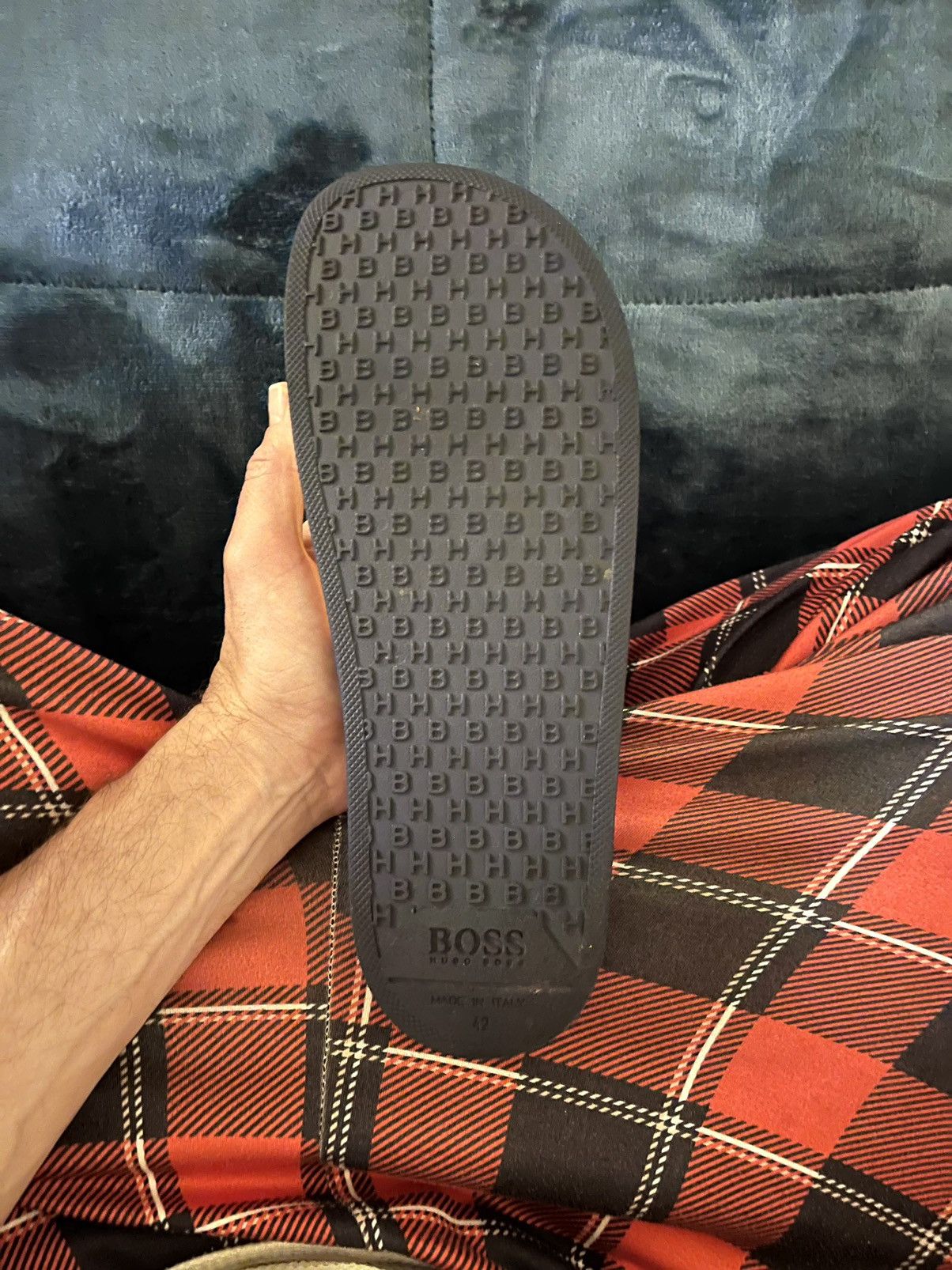 Hugo Boss HUGO BOSS WOMENS SLIDES (Like New) Size US 9 / IT 39 - 2 Thumbnail