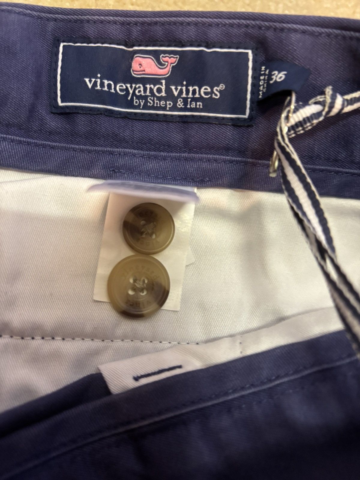 Vineyard Vines Men's Vineyard Vines 9” Breaker 36” Shorts Size US 36 / EU 52 - 4 Thumbnail