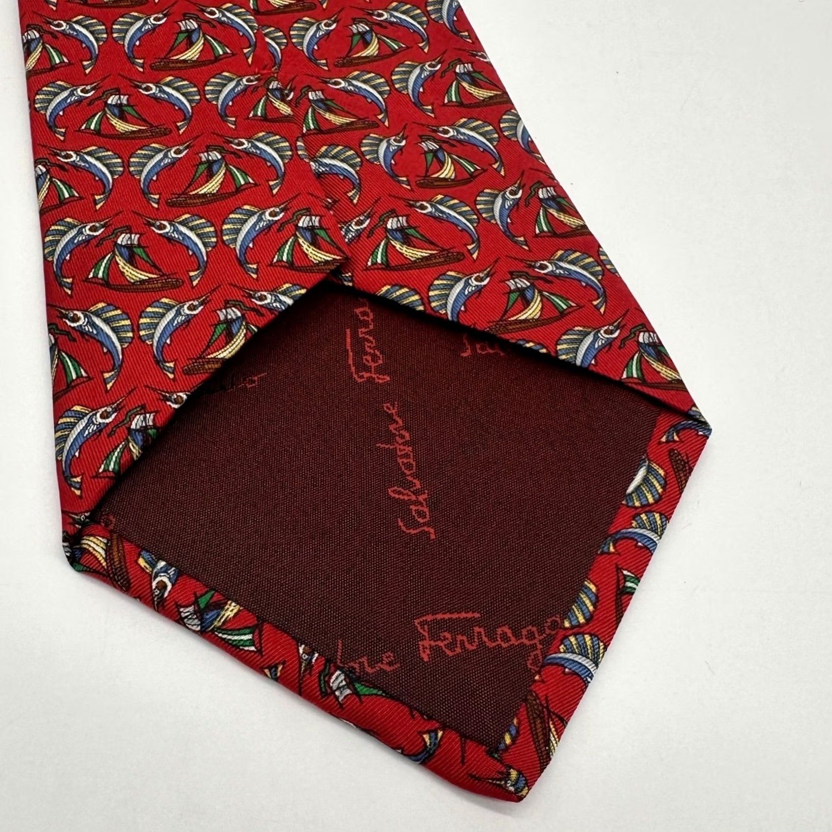 Salvatore Ferragamo VINTAGE Salvatore Ferragamo Silk Necktie One Size Red Fly Fishing Fish Tie Made In Italy Mens Tie Silk Pattern: Animal Print 100% Silk Size ONE SIZE - 3 Thumbnail
