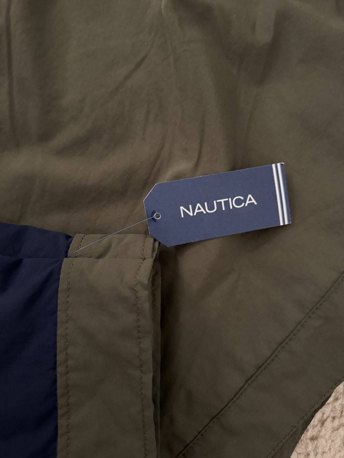 Nautica NAUTICA RAINCOAT Size US L / EU 52-54 / 3 - 9 Thumbnail