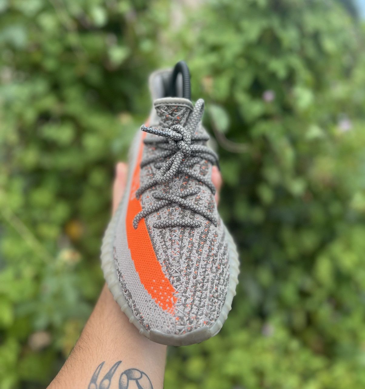 Yeezy Adidas Yeezy 350 V2 Beluga Reflective Size US 6.5 / EU 39-40 - 3 Thumbnail