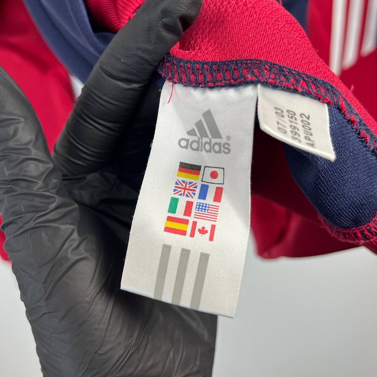 Adidas Adidas Vintage Bayern Munich Track Jacket Red Navy Size L Size US L / EU 52-54 / 3 - 6 Thumbnail