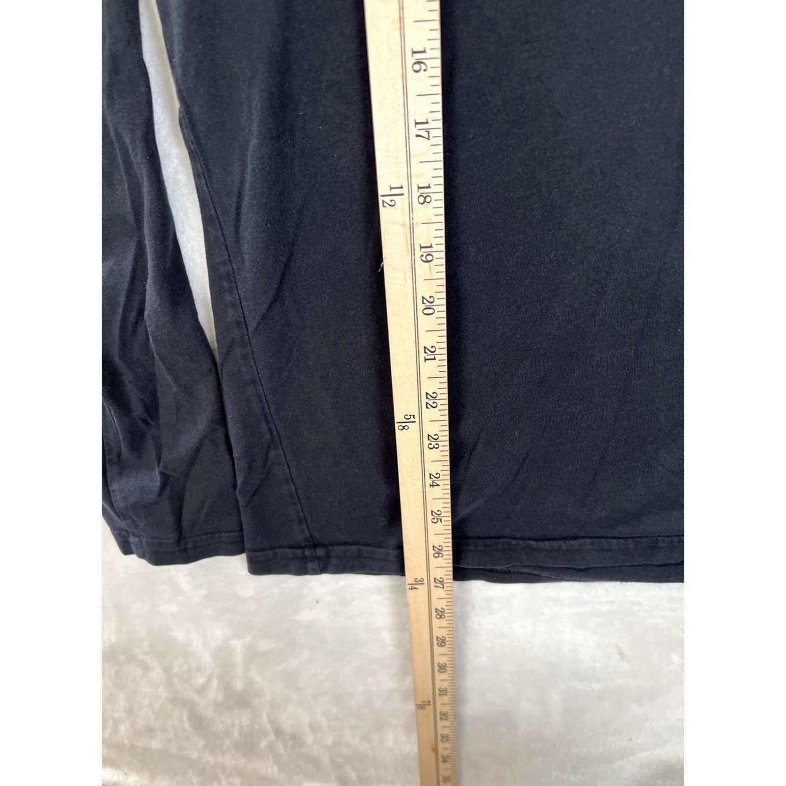 Quiksilver VINTAGE Quiksilver Long Sleeve T-Shirt Mens M Black Maroon Hawaii Surf Graphic Size US M / EU 48-50 / 2 - 3 Thumbnail