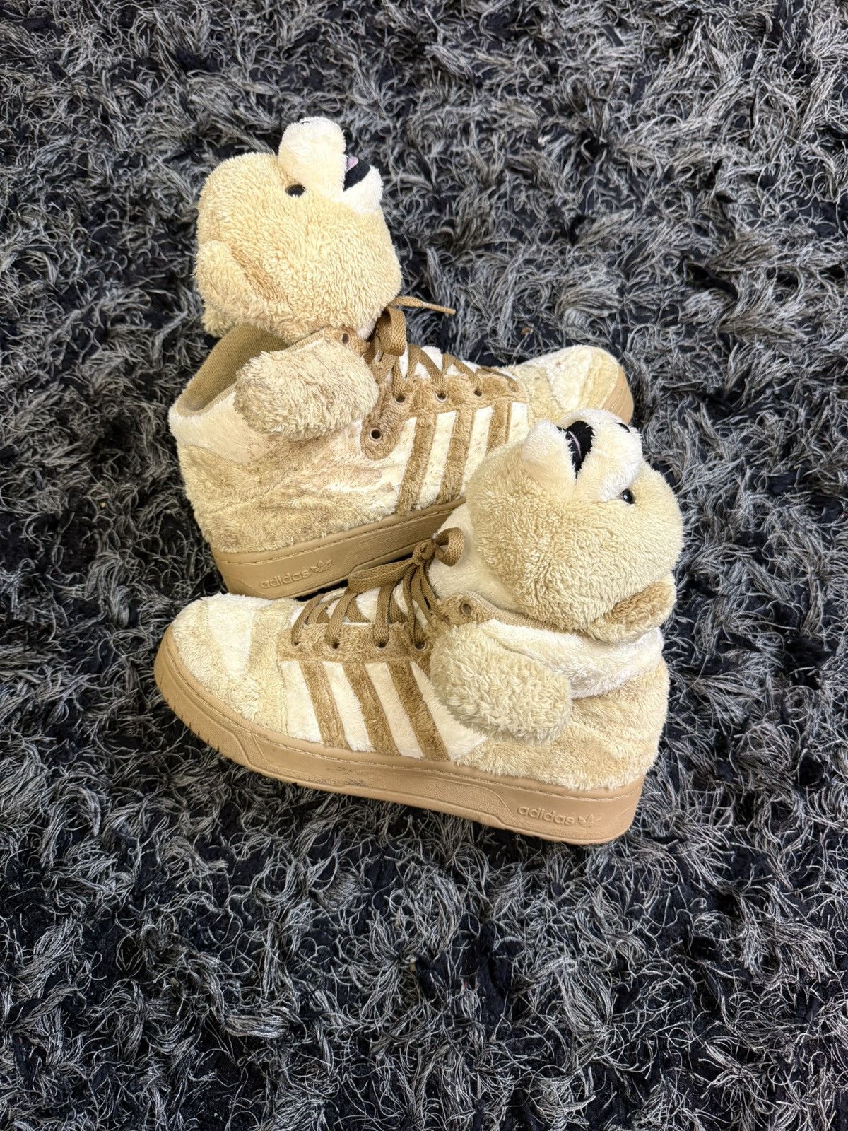 Adidas × Jeremy Scott Jeremy Scott x Adidas Teddy Bear OG Pink