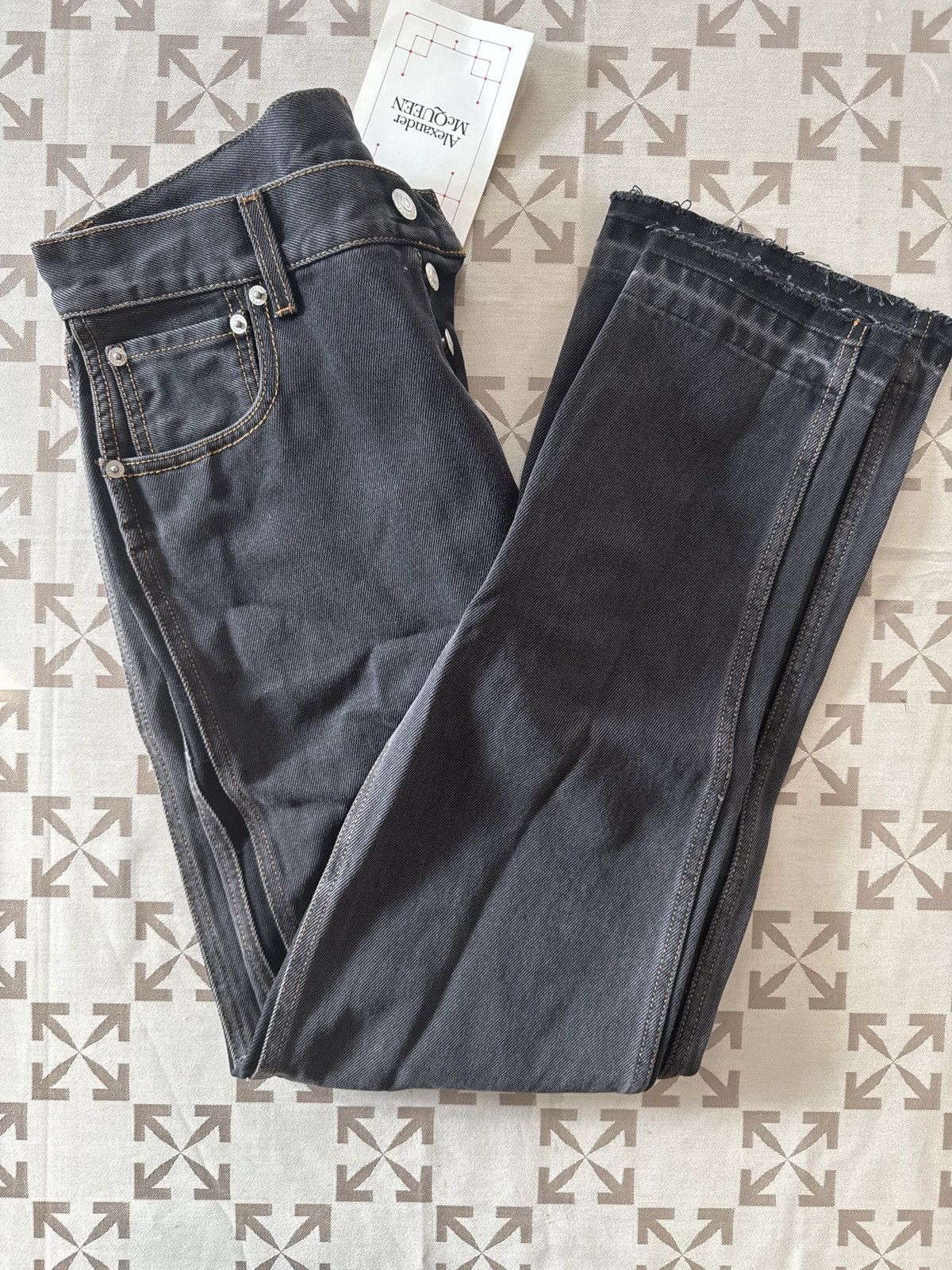 Alexander McQueen Grey raw denim jeans Size US 28 / EU 44 - 7 Thumbnail