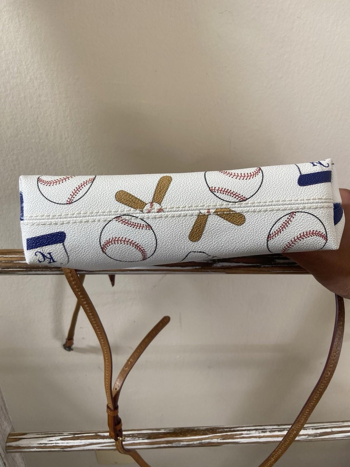 Dooney & Bourke Dooney Bourke X MLB Kansas City Royals Leather Shoulder Bag Size ONE SIZE - 7 Thumbnail