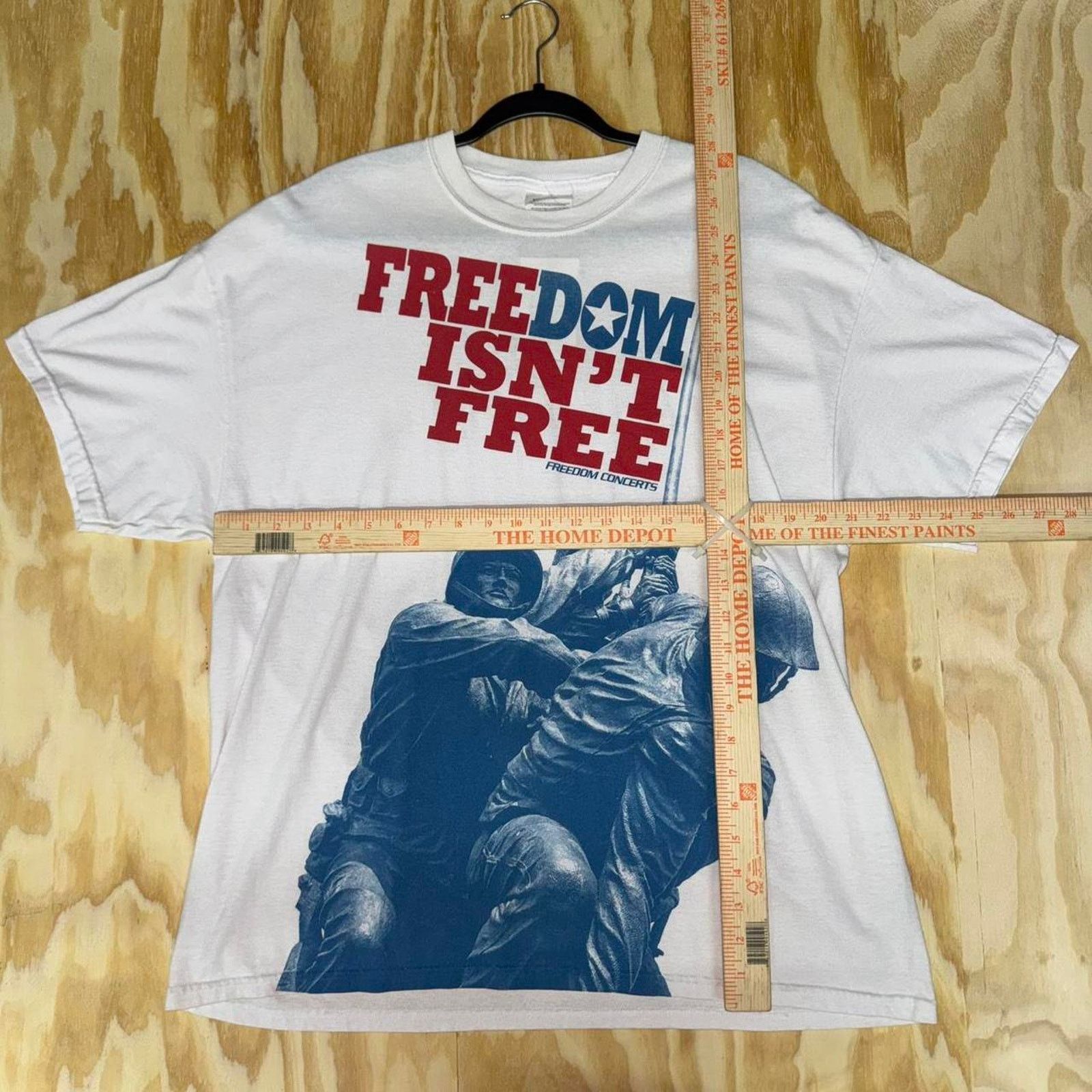 Hanes Vintage y2k freedom isnt free AOP american soldier t-shirt Size US XL / EU 56 / 4 - 3 Thumbnail