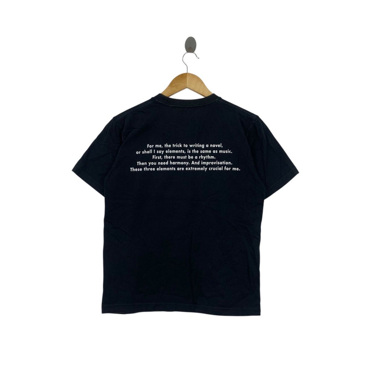 Uniqlo UNIQLO x HARUKI MURAKAMI RADIO Novel Author Tee Shirt Size US S / EU 44-46 / 1 - 6 Thumbnail
