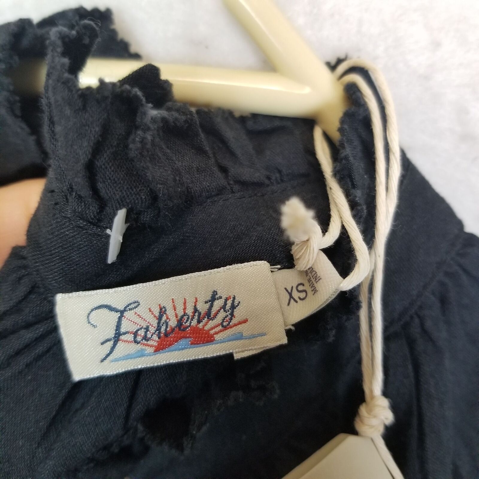 Faherty Faherty Womens Mila Peasant Top XS Ruffle Neck Smocked Cuffs Size XS / US 0-2 / IT 36-38 - 7 Thumbnail