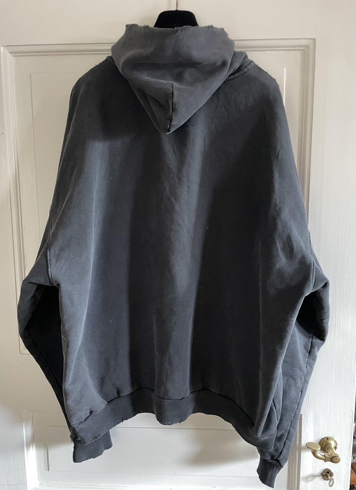Balenciaga Balenciaga Couture, Metalheads Oversized Hoodie Size US L / EU 52-54 / 3 - 3 Thumbnail