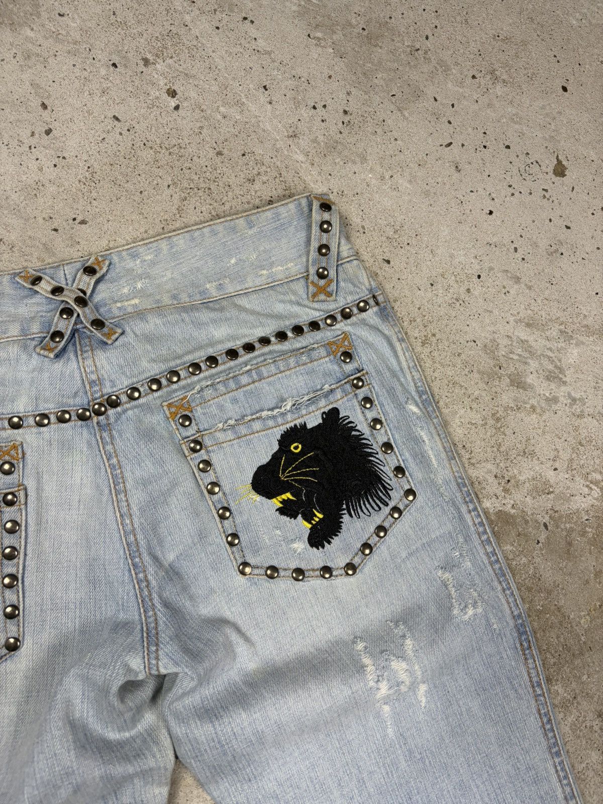 Dolce & Gabbana SS 2006 Dolce & Gabbana Studded Distressed Style Bootcut Size 28" / US 6 / IT 42 - 14 Thumbnail