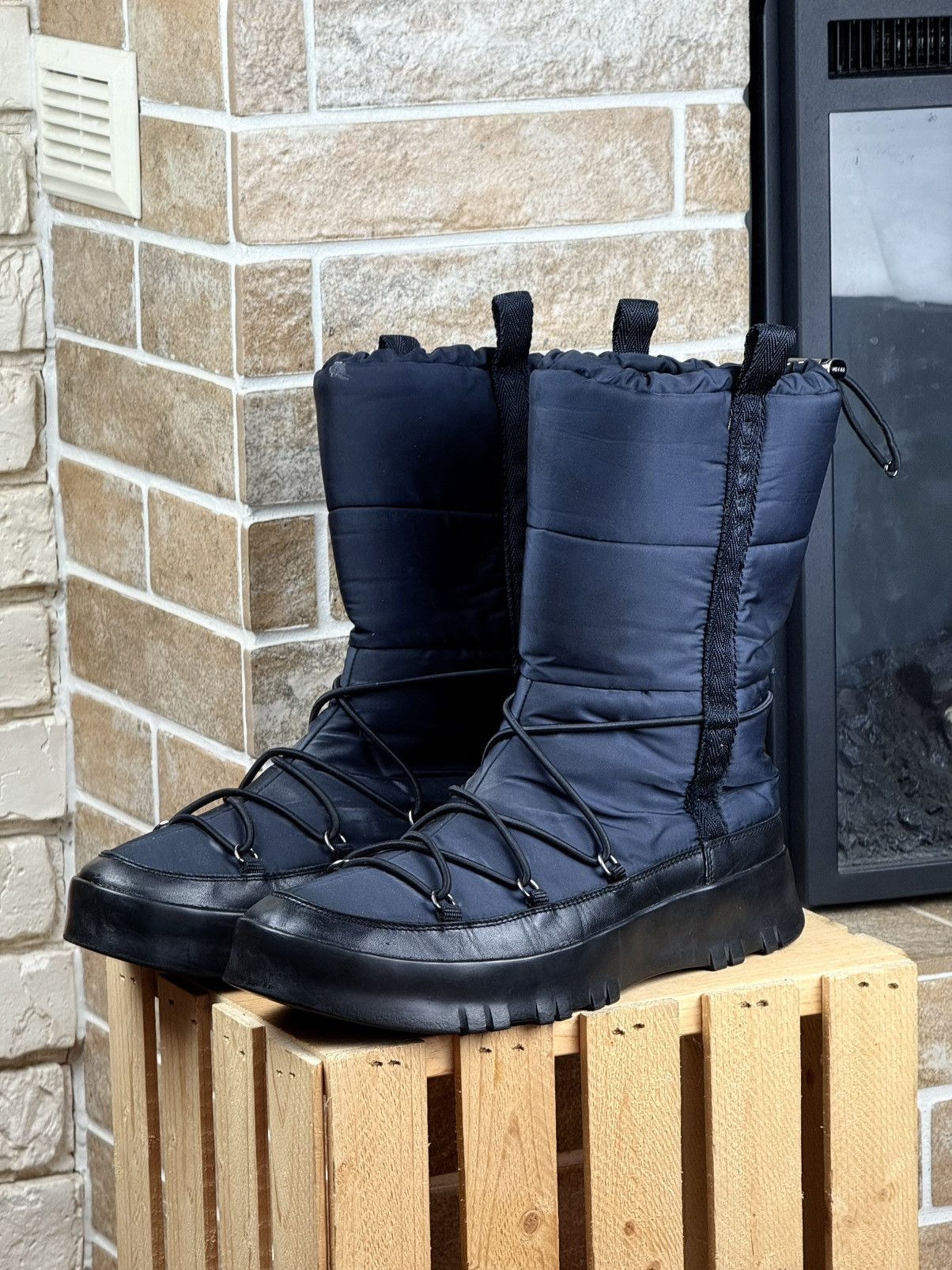 Prada Prada Black Nylon Snow Boots Size US9 EU42 Size US 9 / EU 42 - 1 Thumbnail
