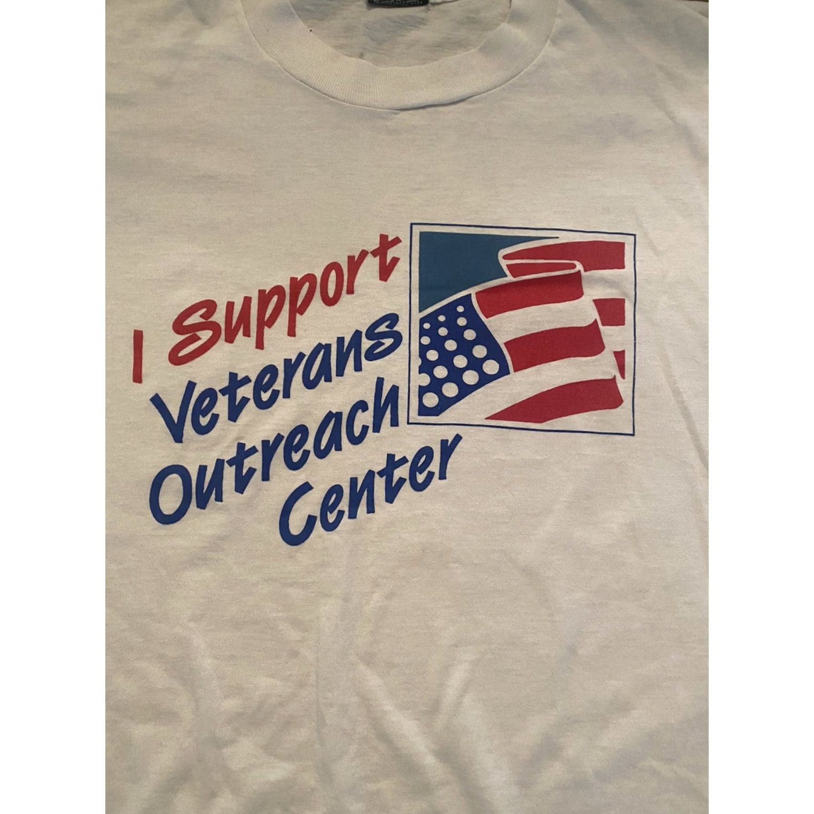 Vintage VTG I Support Veterans Outreach Center Single Stitched T-Shirt XL Shirt Mens White 1990s Screen Stars Best Size US XL / EU 56 / 4 - 2 Thumbnail