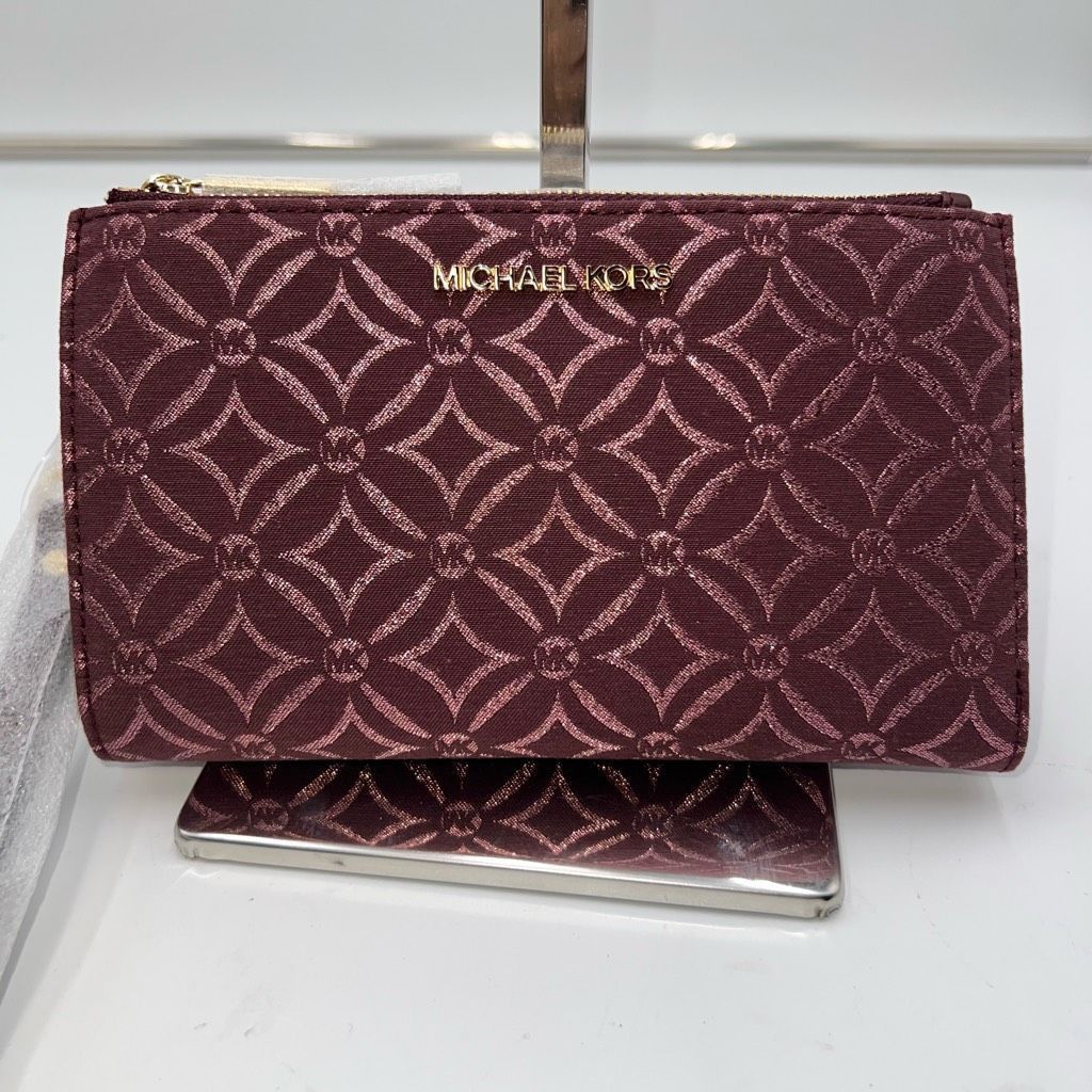 Michael Kors Michael Kors Jet Set Travel Large Double Zip Wristlet in Oxb Size ONE SIZE - 1 Thumbnail