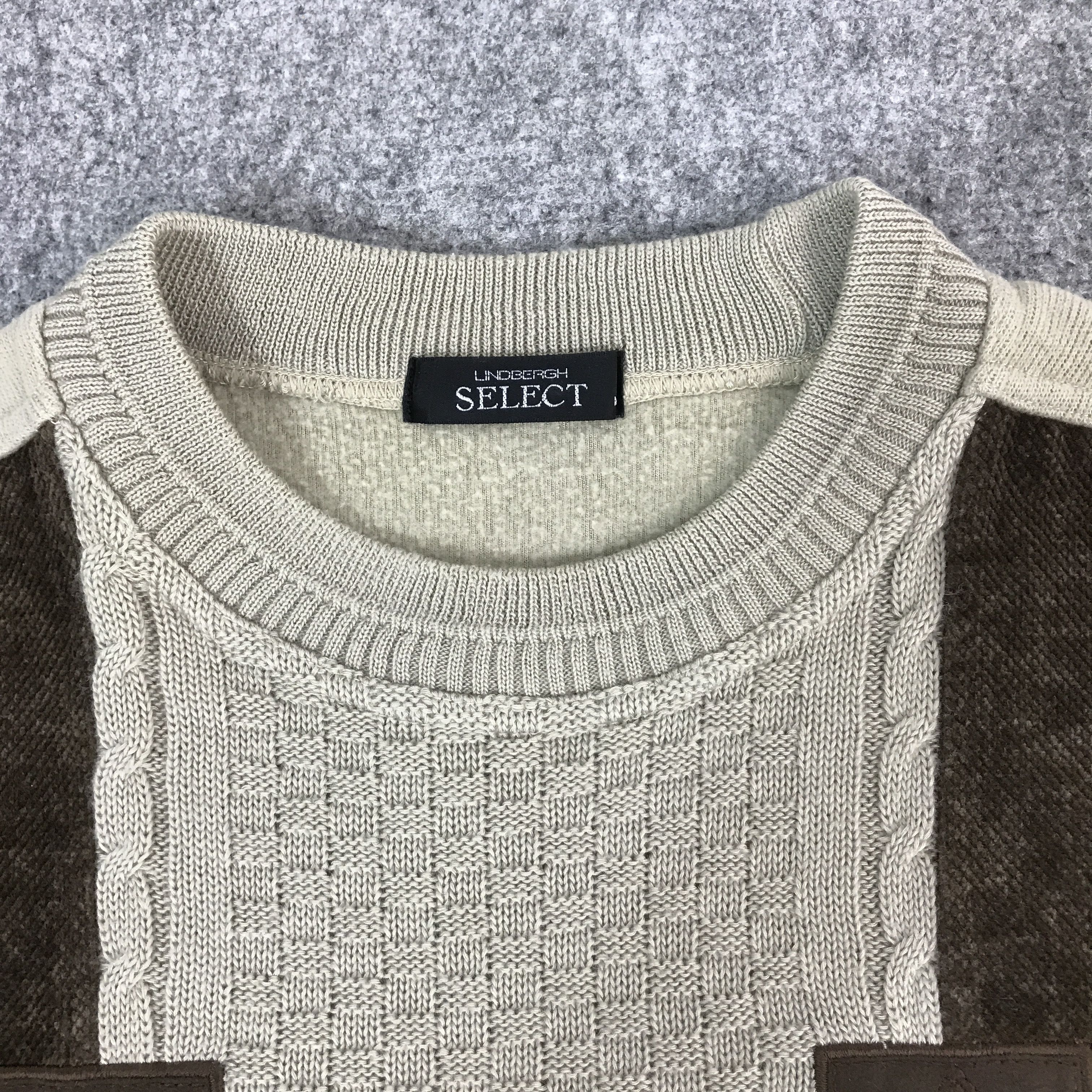 Lindbergh lindbergh select design Patchword sweatshirt Size US M / EU 48-50 / 2 - 8 Thumbnail
