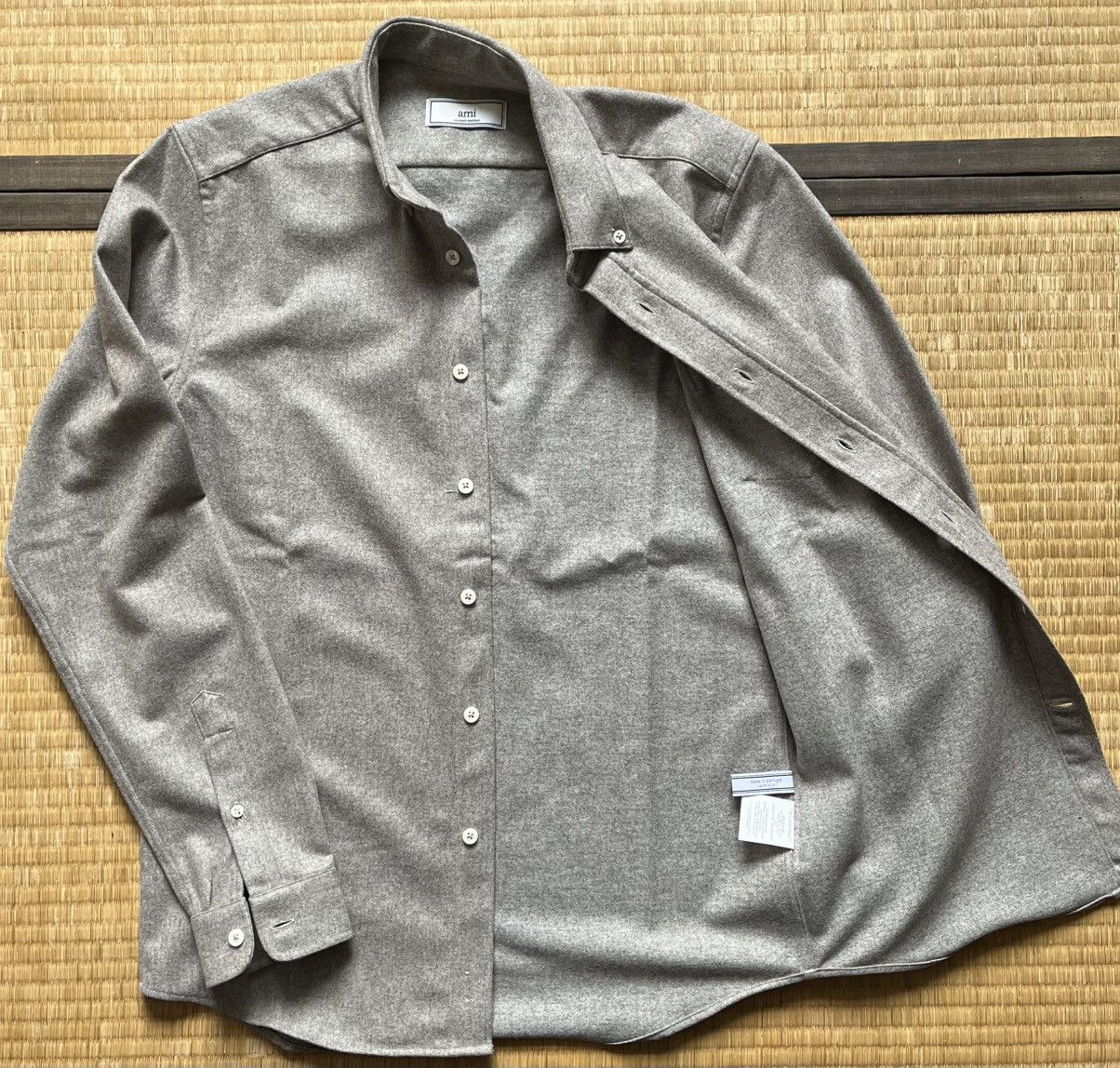 AMI Grey heavy wool shirt Size US M / EU 48-50 / 2 - 3 Thumbnail