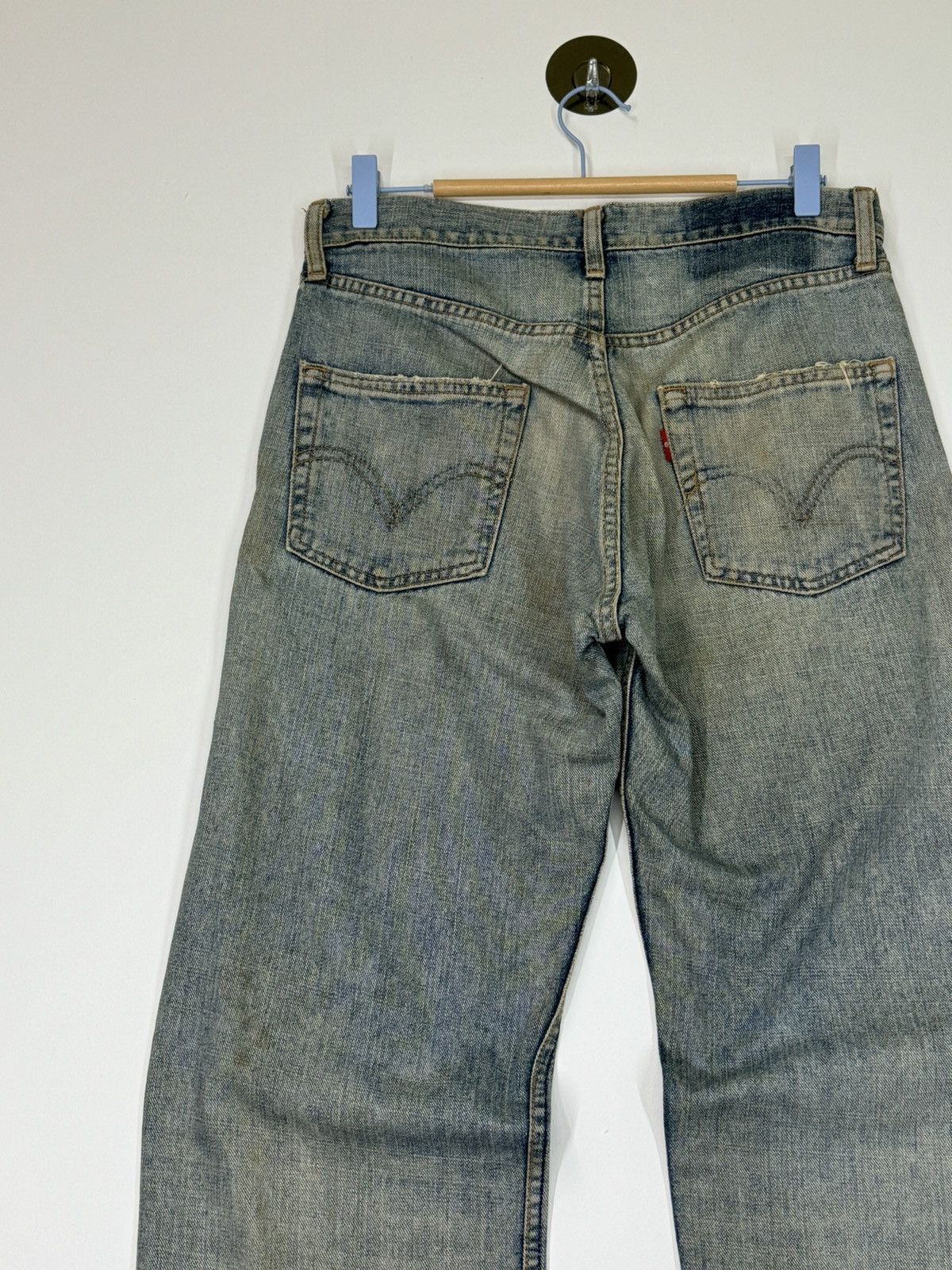 Le Grande Bleu (L.G.B.) × Levi's VINTAGE LEVIS 534 MUD WASH DISTRESSED JEANS Size US 30 / EU 46 - 9 Thumbnail