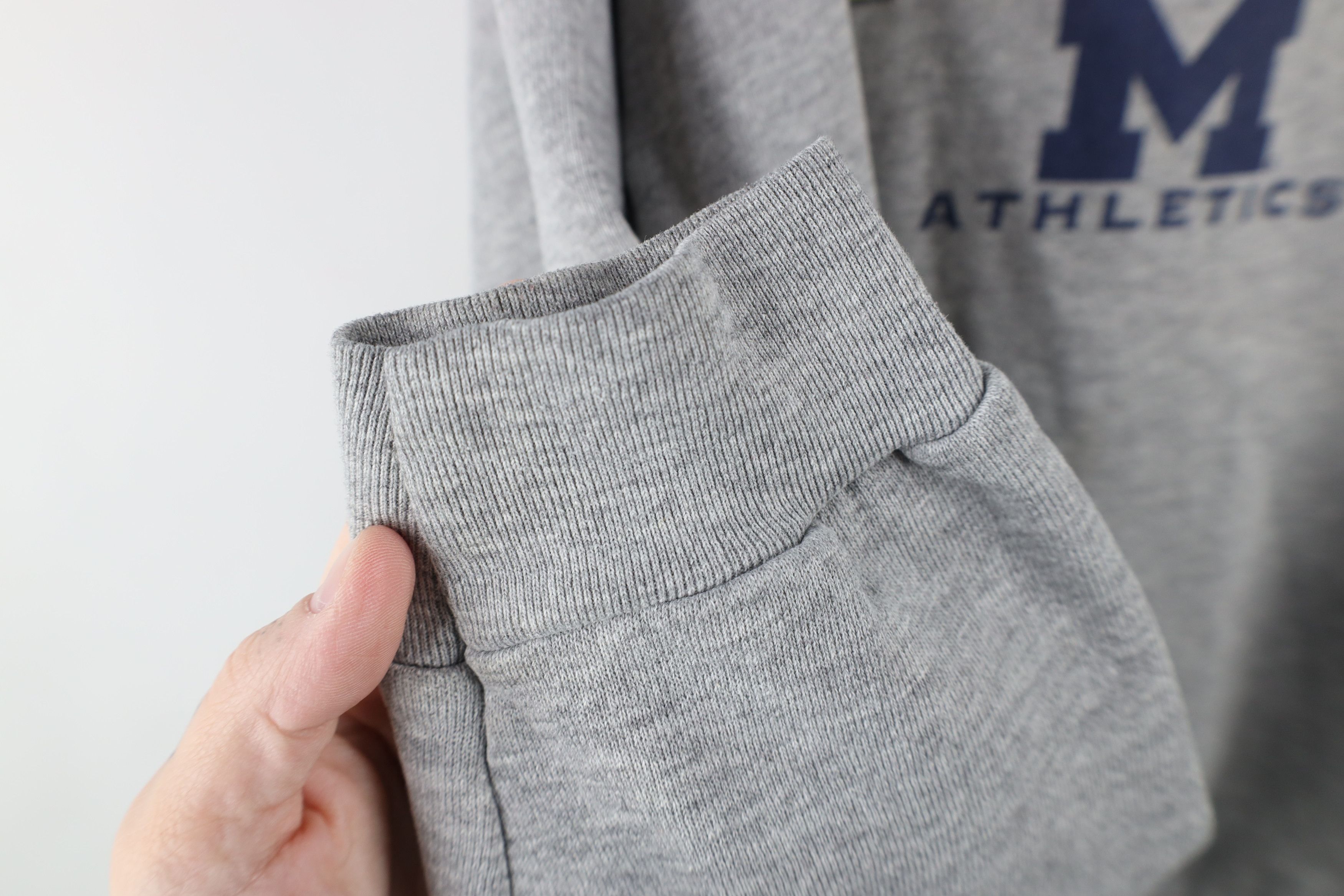 Vintage Vintage 90s University of Michigan Athletics Sweatshirt Gray Size US XL / EU 56 / 4 - 8 Thumbnail