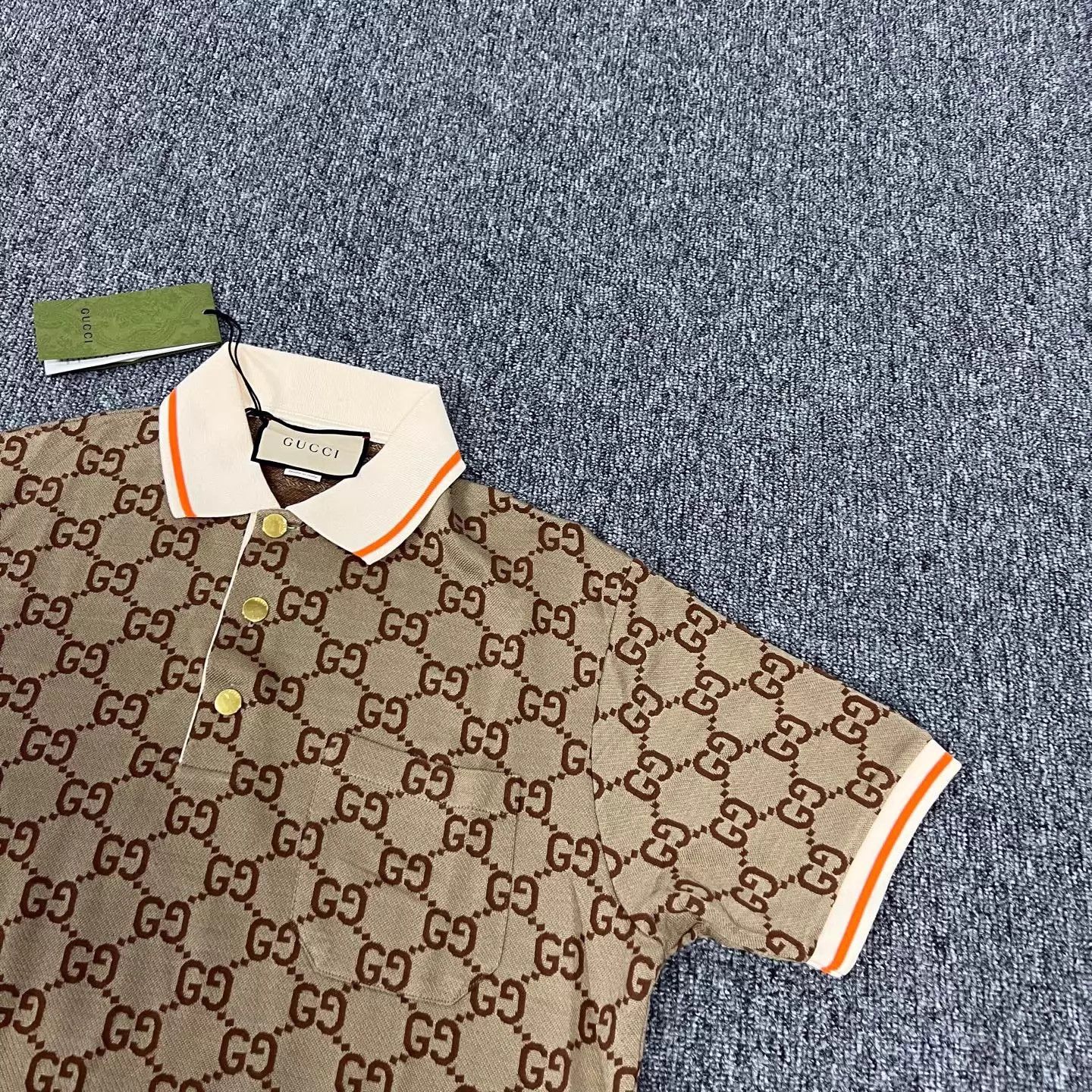 Gucci Gucci GG Monogram Gold Polo S Short Sleeve NWT Size US S / EU 44-46 / 1 - 3 Thumbnail