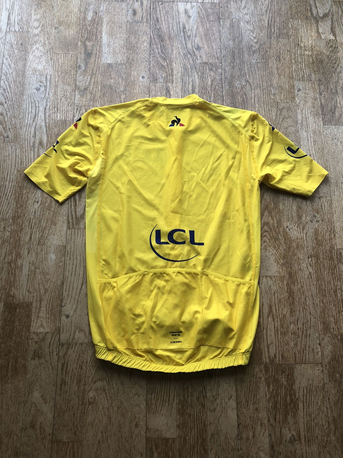 Vintage TOUR DE FRANCE 2018 YELLOW JERSEY LE COQ SPORTIF Size US L / EU 52-54 / 3 - 2 Thumbnail