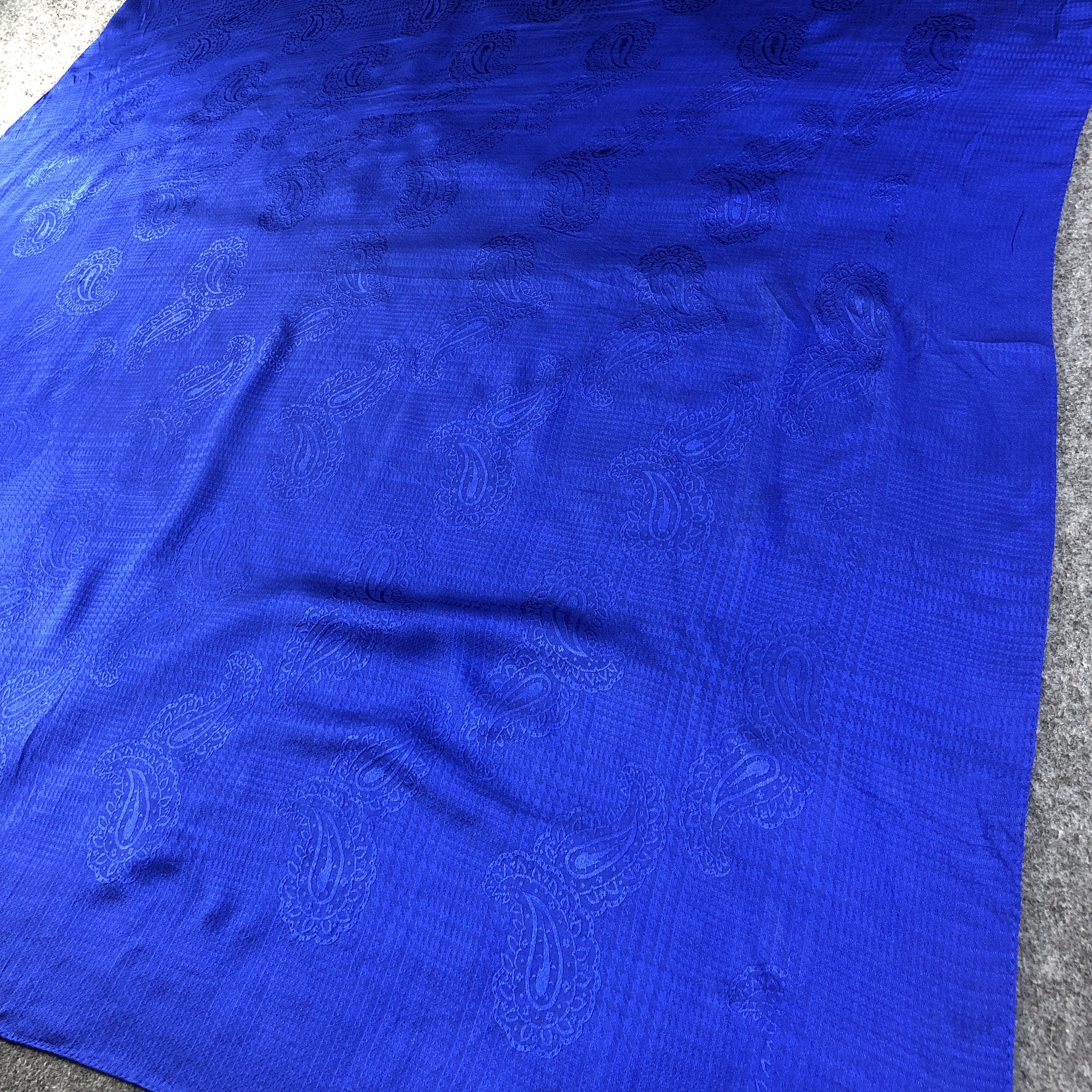 Vintage Vintage Marc Rozier Luxury Blue Paisley Silk Scarf M730 Size ONE SIZE - 2 Thumbnail
