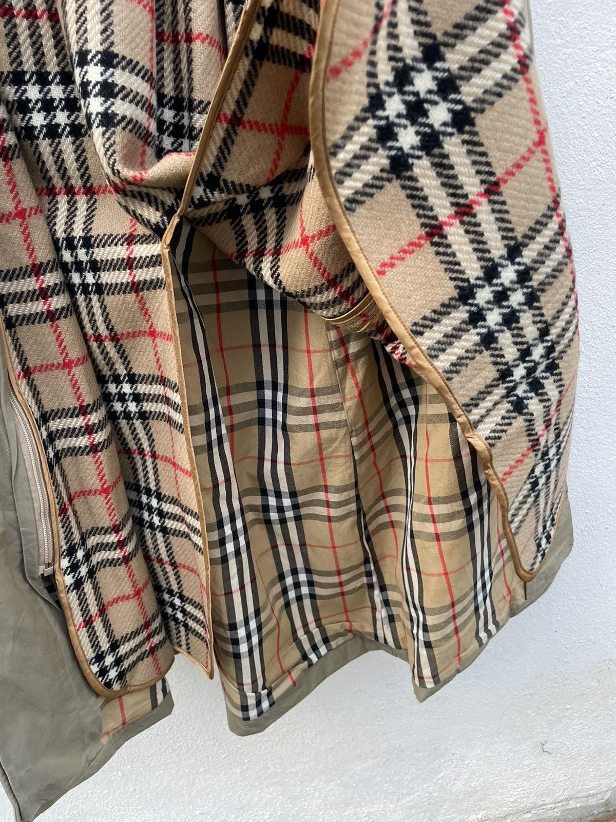 Burberry Prorsum Made In England Vintage Burberry Nova Check Lining Over Coat Size US M / EU 48-50 / 2 - 14 Thumbnail