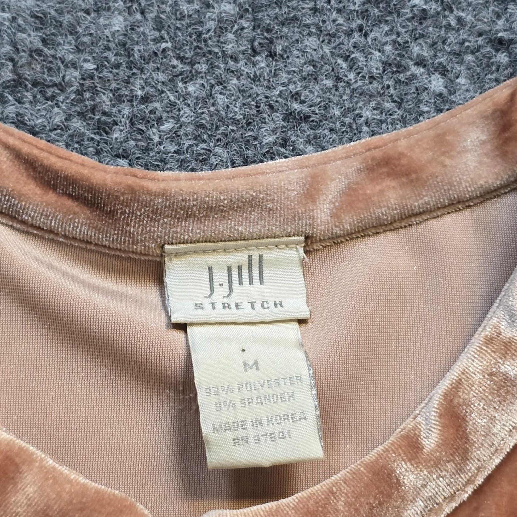 J. Jill VINTAGE J. Jill Top Womens Medium Beige Velour Long Sleeve 90s Capsule Button-Up 90s Womens Context Size M / US 6-8 / IT 42-44 - 3 Thumbnail