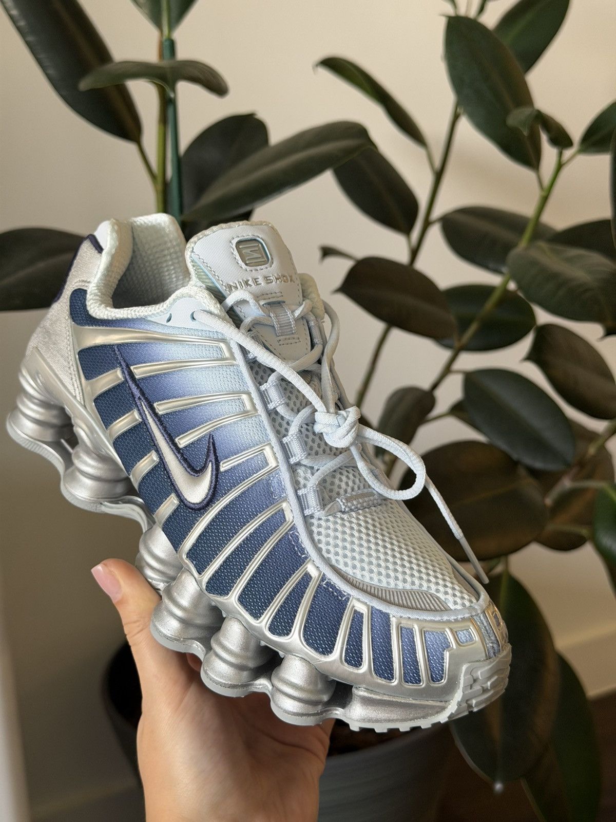 Nike Nike Shox TL Fade "Light Blue" Size 7M / 8.5W Size US 8.5 / IT 38.5 - 4 Thumbnail