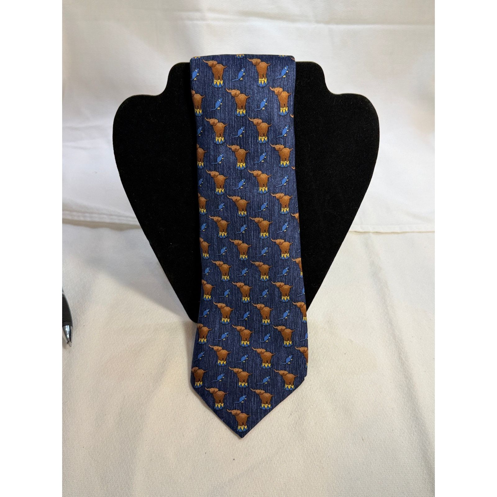 Hermes Vintage Hermes Paris Tie 100% Silk, Blue w/ Brown Elephants Size ONE SIZE - 3 Thumbnail