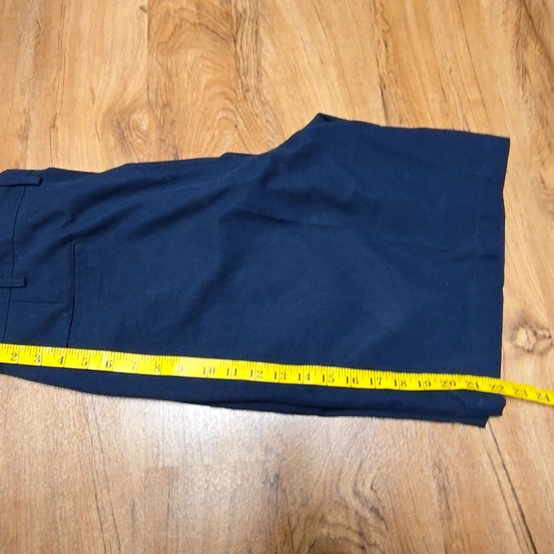 Nike Nike Navy Blue Pleated Casual Mens 36 Golf Shorts Size US 36 / EU 52 - 11 Thumbnail
