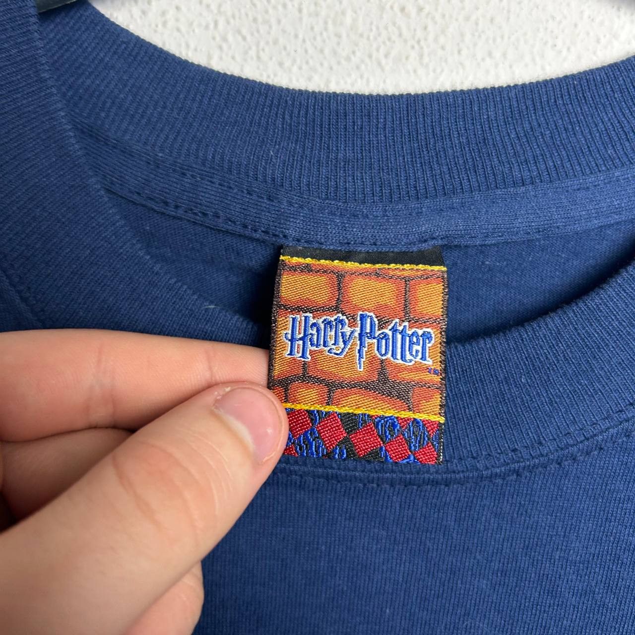 Vintage Vintage harry Potter big logo 2001 movie rare tee size S Size US S / EU 44-46 / 1 - 7 Thumbnail