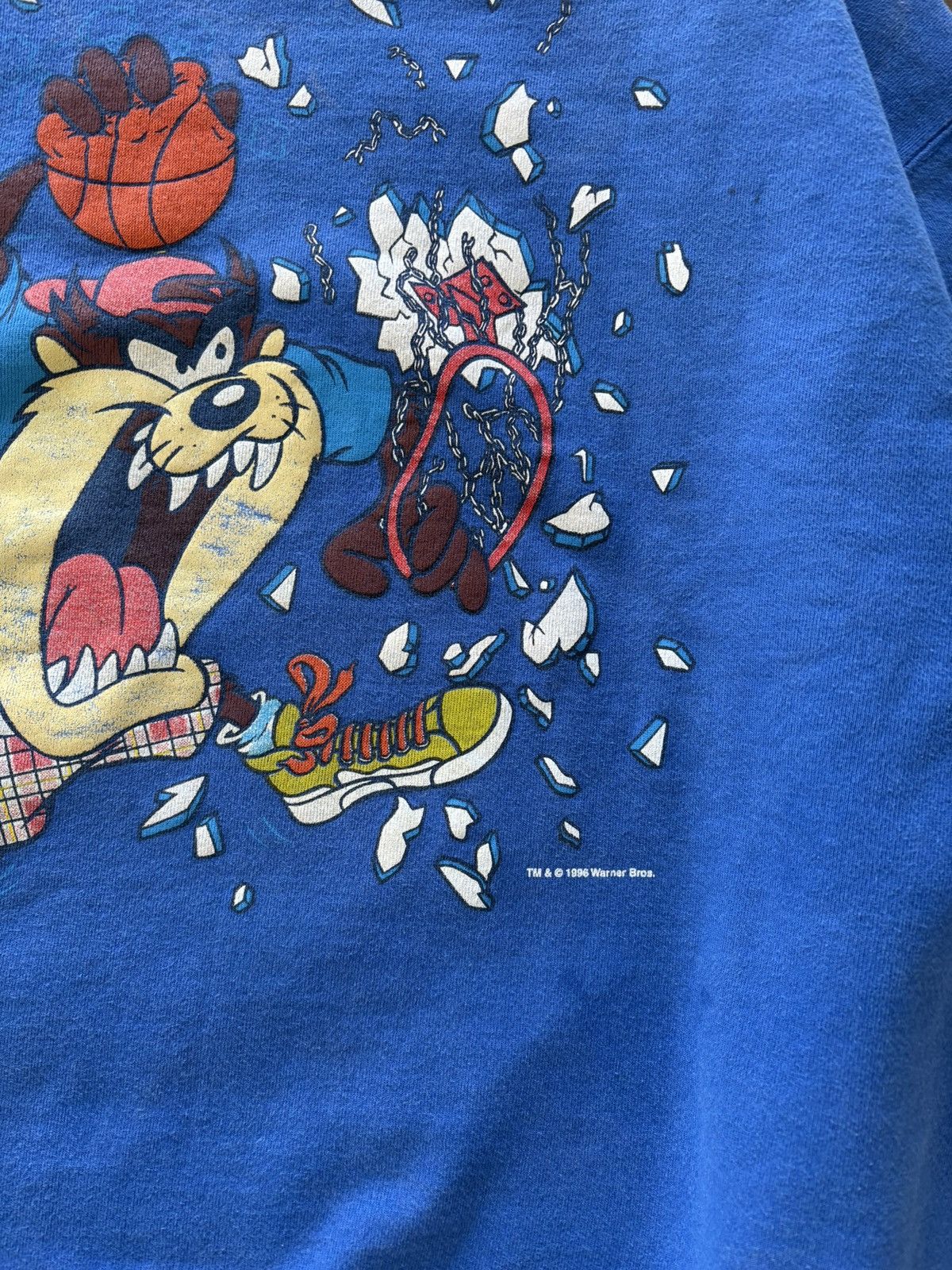 Warner Bros 1996 Looney Toons Taz Basketball Size US XL / EU 56 / 4 - 5 Thumbnail